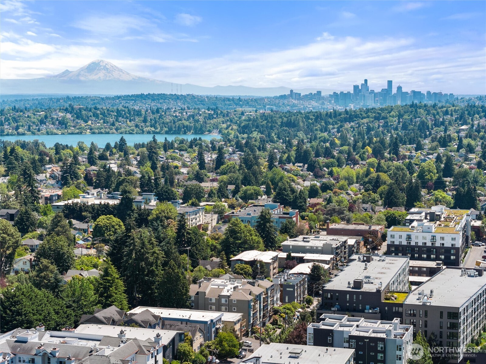 8720 Phinney Avenue N #21, Seattle, WA 98103, photo 4 of 33