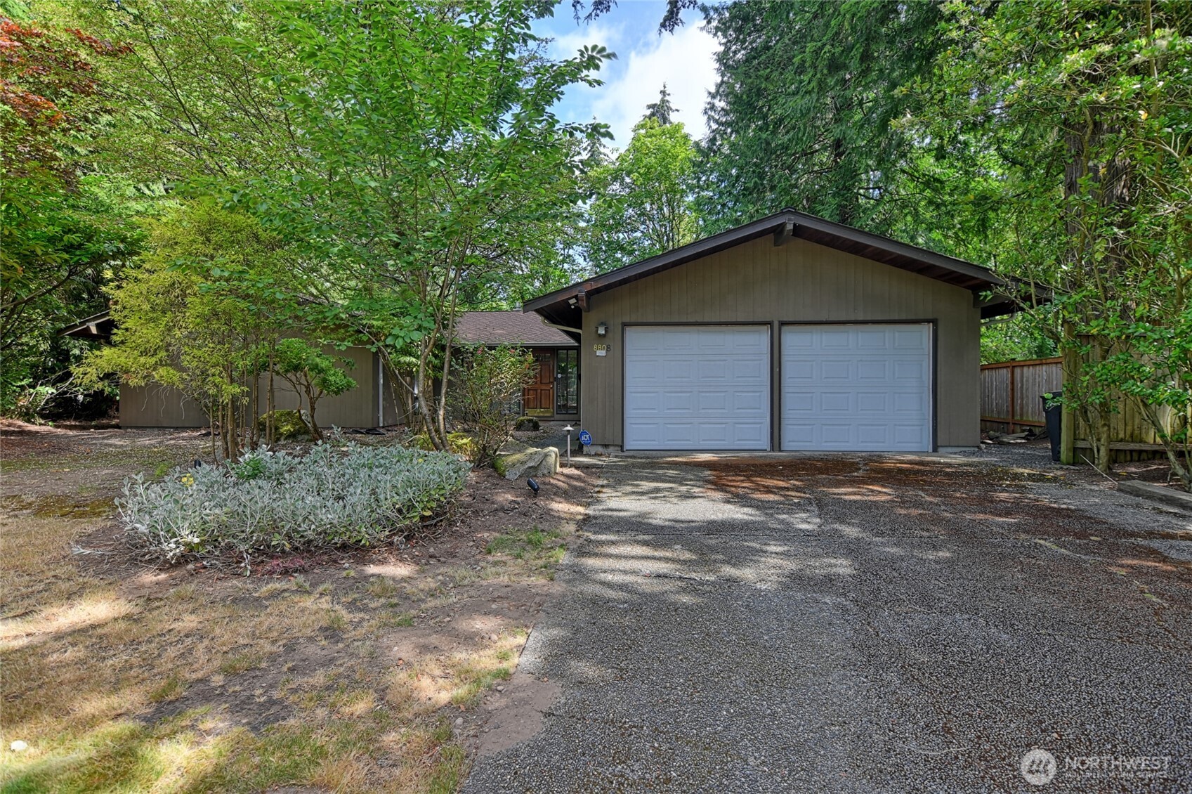 8808 SE 54th SE