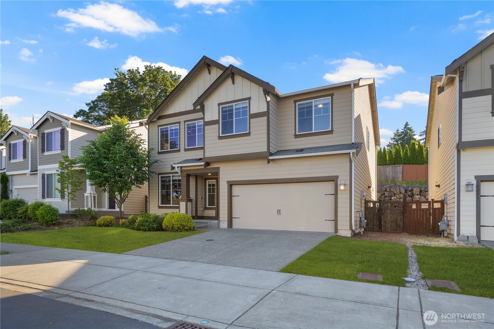 12005 SE 299th Place