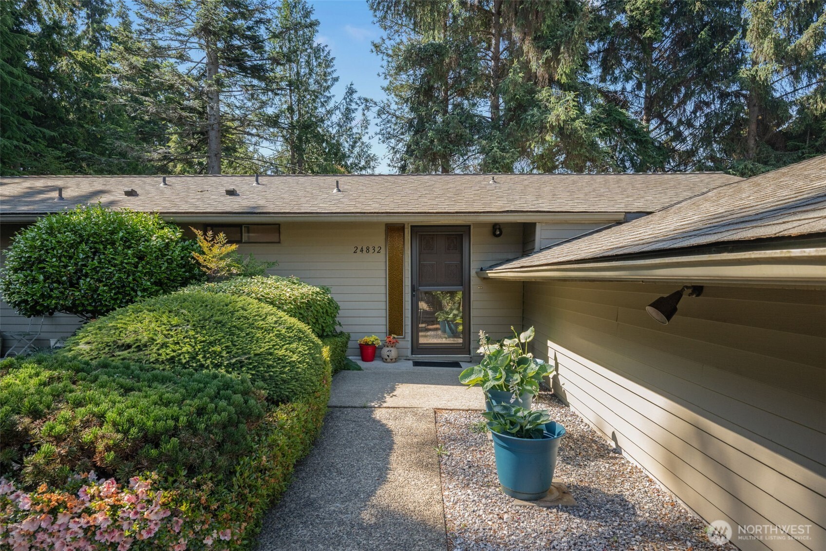 24832 12th Avenue S, Des Moines, WA 98198, photo 3 of 3