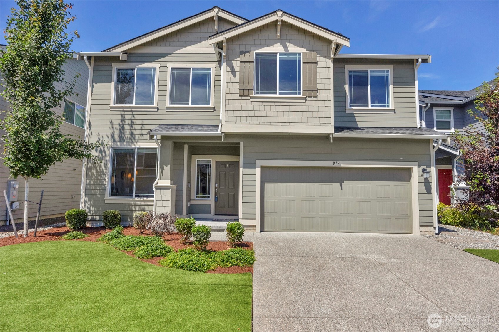 917 Cascade Place