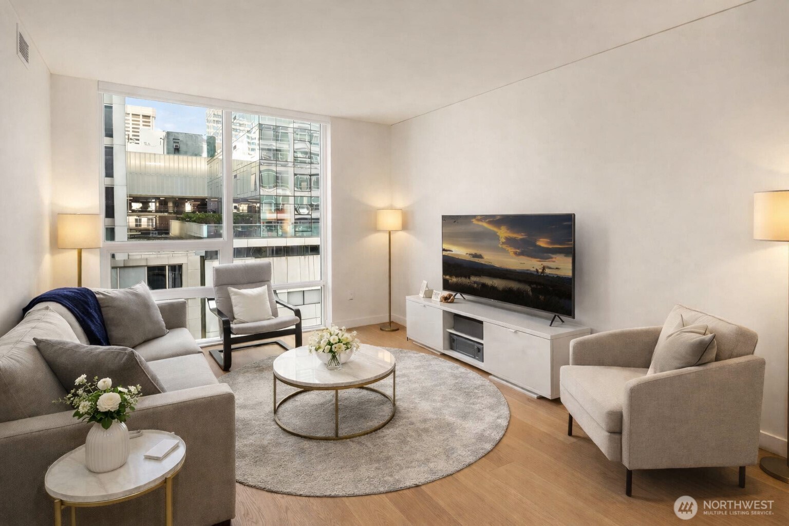 121 Stewart Street #603, Seattle, WA 98101, photo 3 of 31