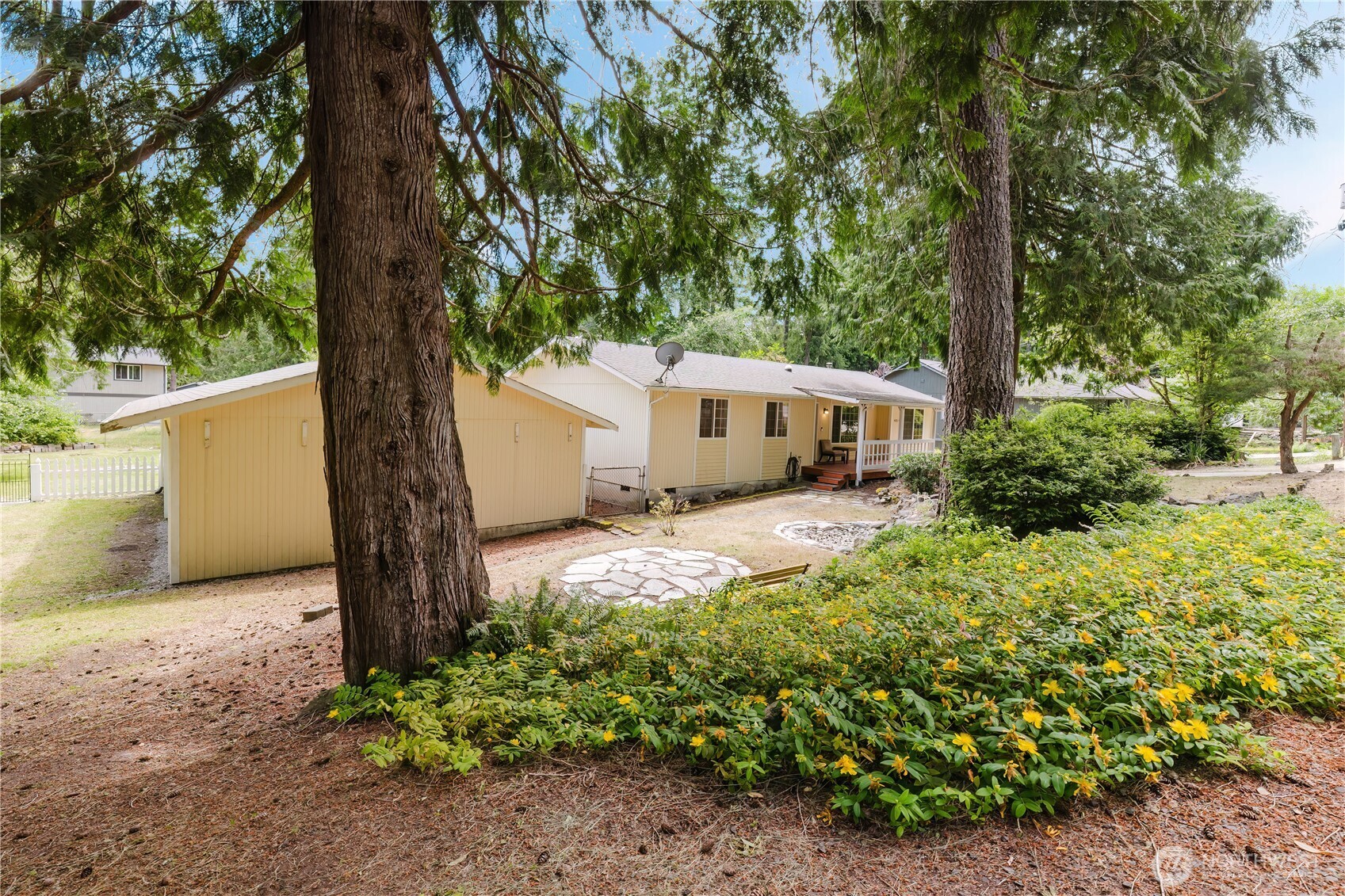 4014 Silver Lane NW, Bremerton, WA 98312-9654, photo 3 of 4