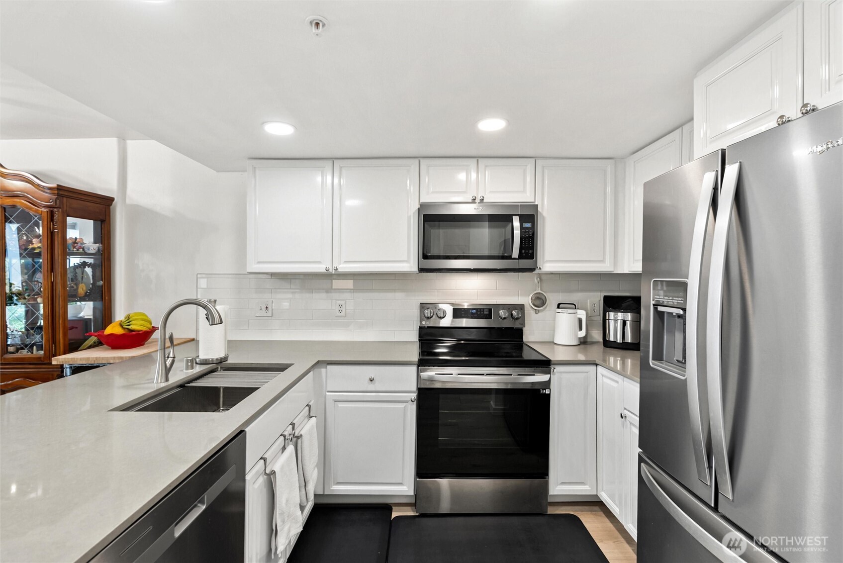 2805 NE 125th Street #304