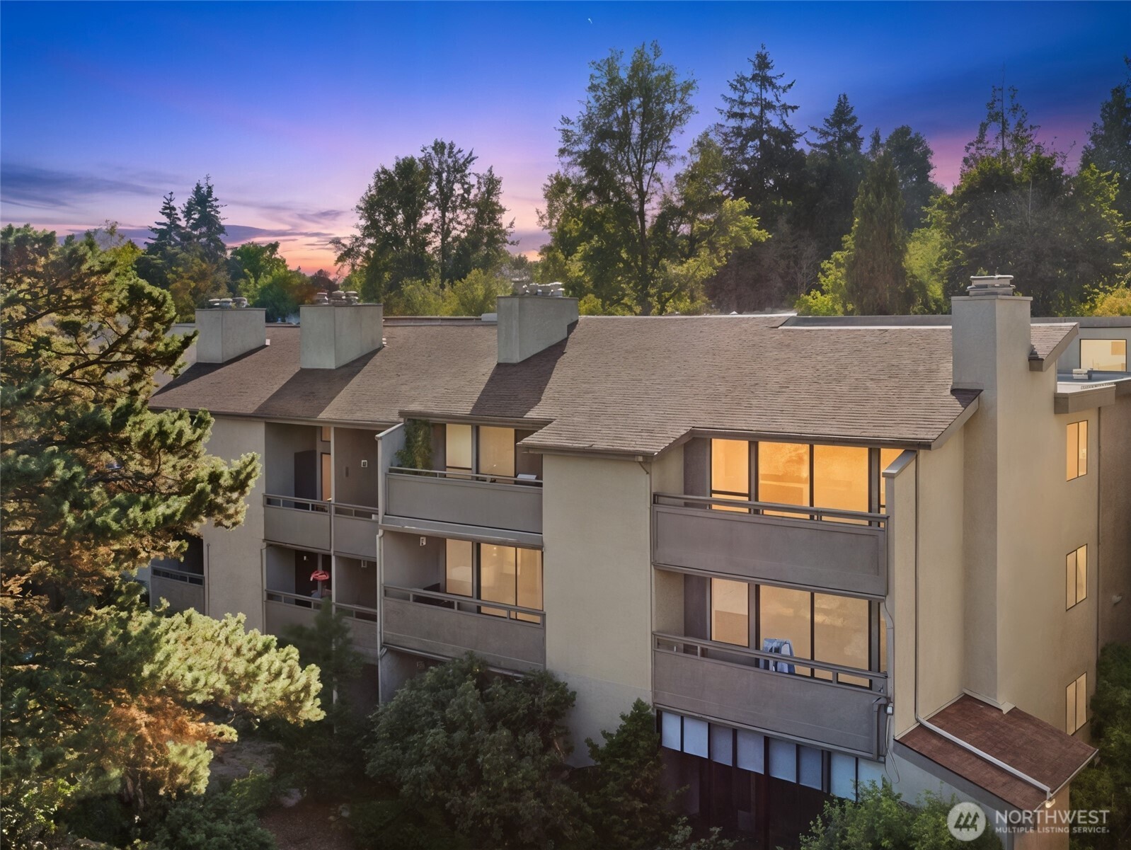 6652 Parkpoint Way NE #D-311, Seattle, WA 98115-7847, photo 2 of 34