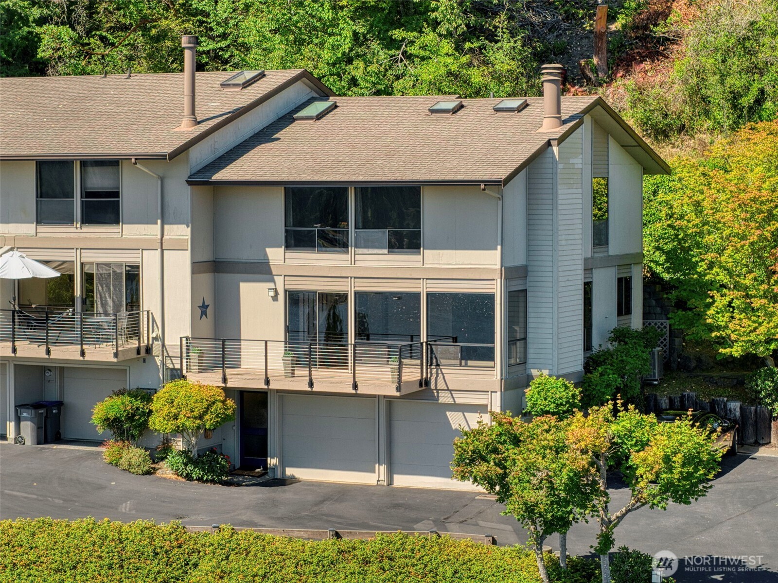 3140 Sahali Drive, Bremerton, WA 98310, photo 2 of 2