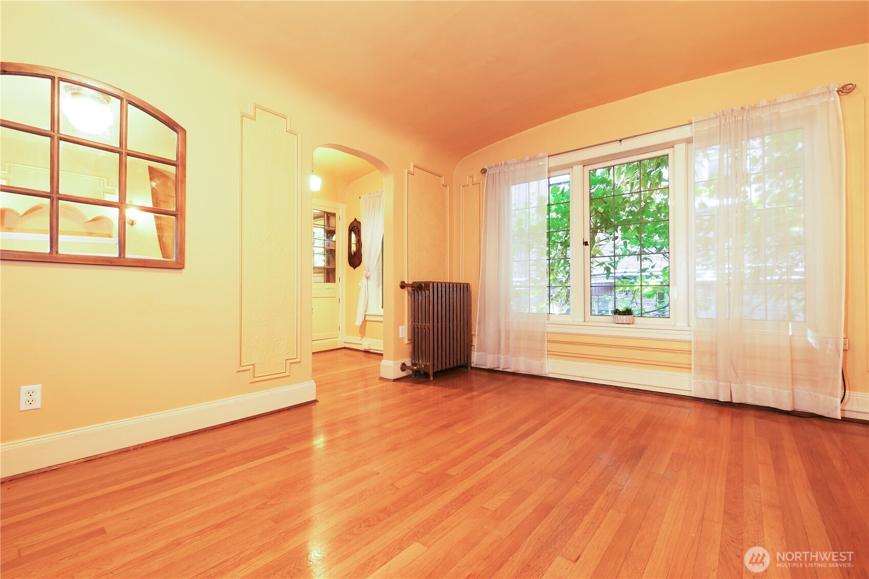 1101 17th Avenue #207, Seattle, WA 98122, photo 3 of 24