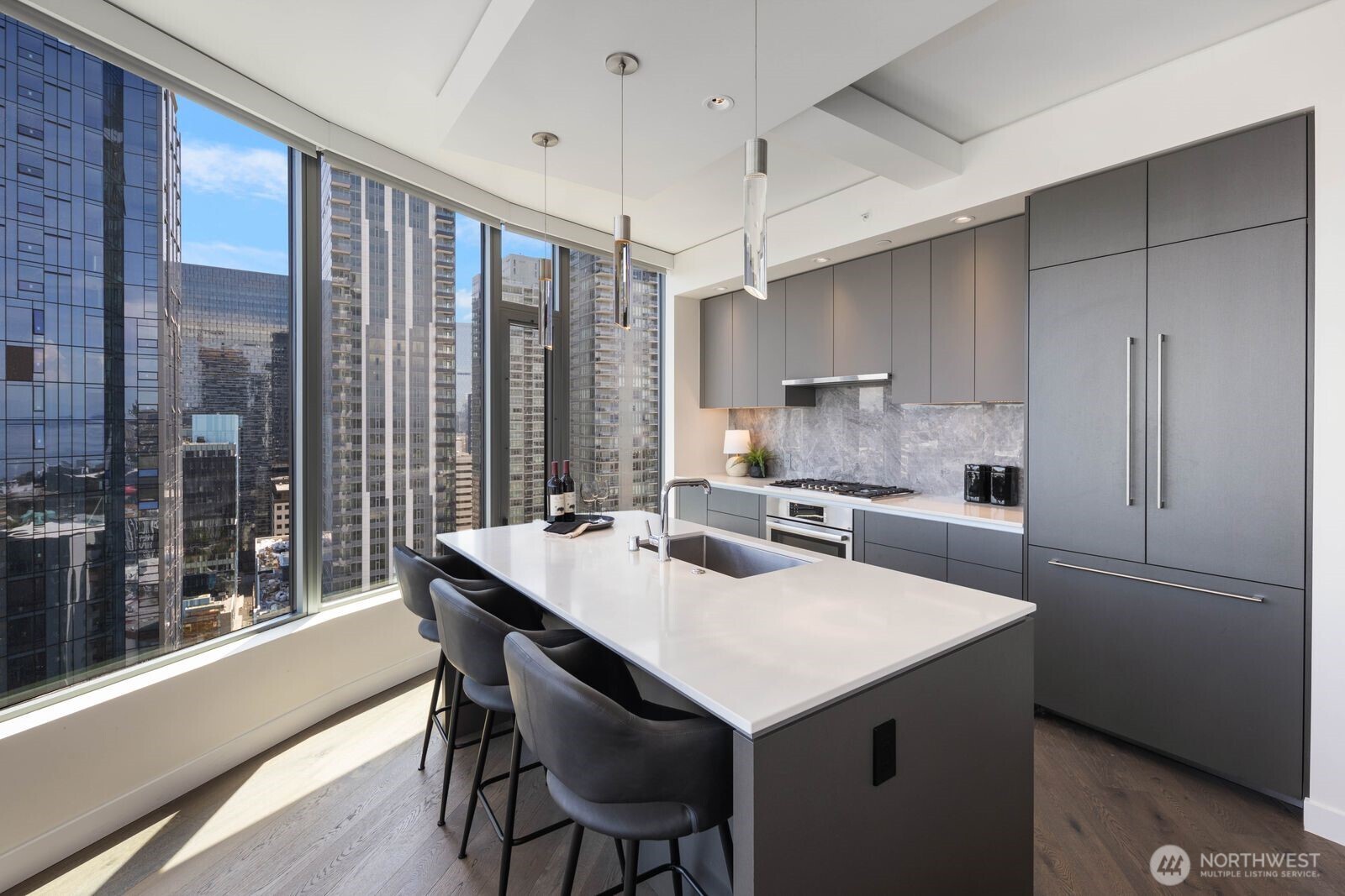 2510 6th Avenue #2502, Seattle, WA 98121, photo 5 of 40