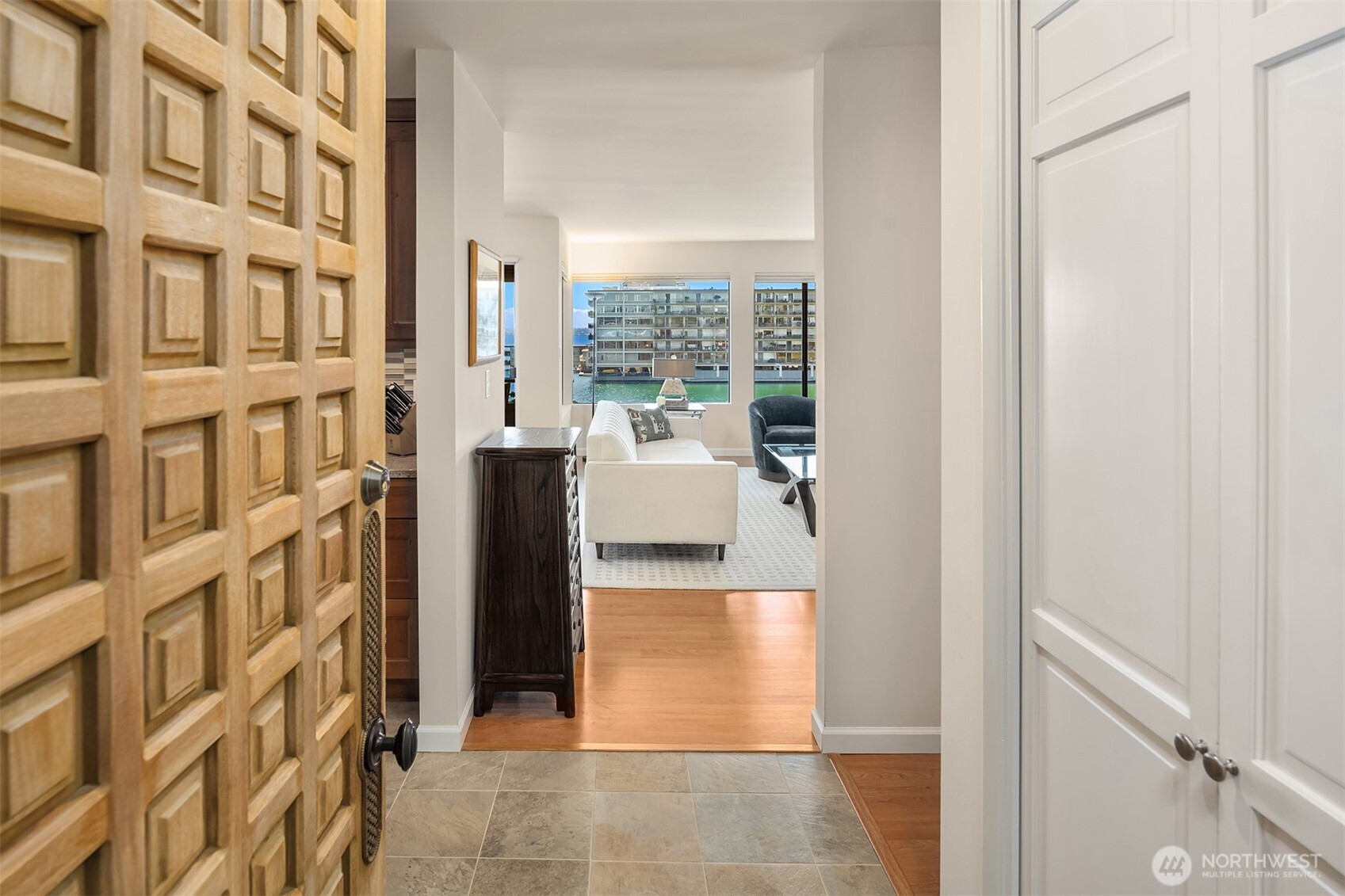 2330 43rd Avenue E #402B, Seattle, WA 98112, photo 3 of 35