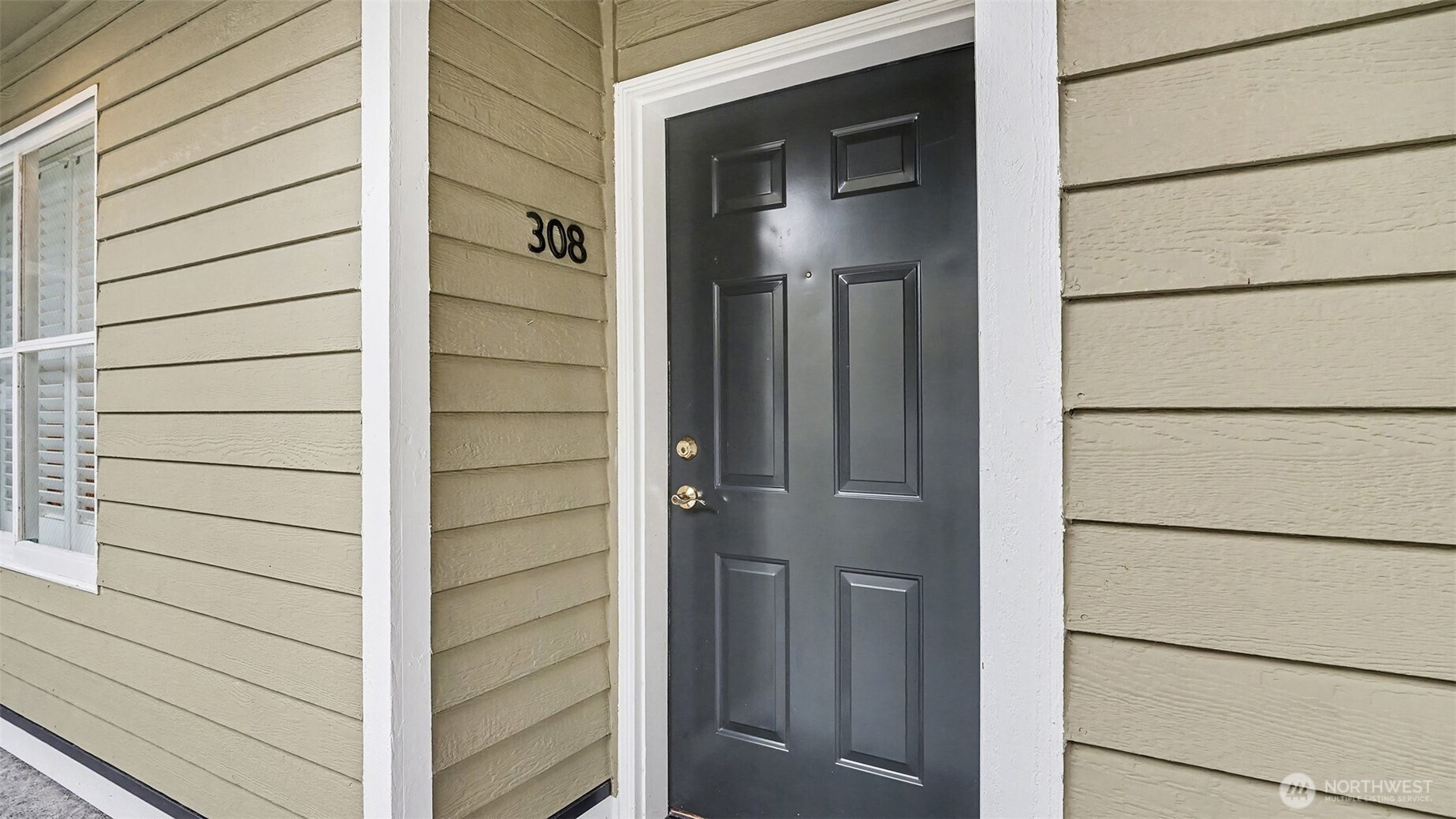 3420 Burke N #C-308, Seattle, WA 98103, photo 3 of 26