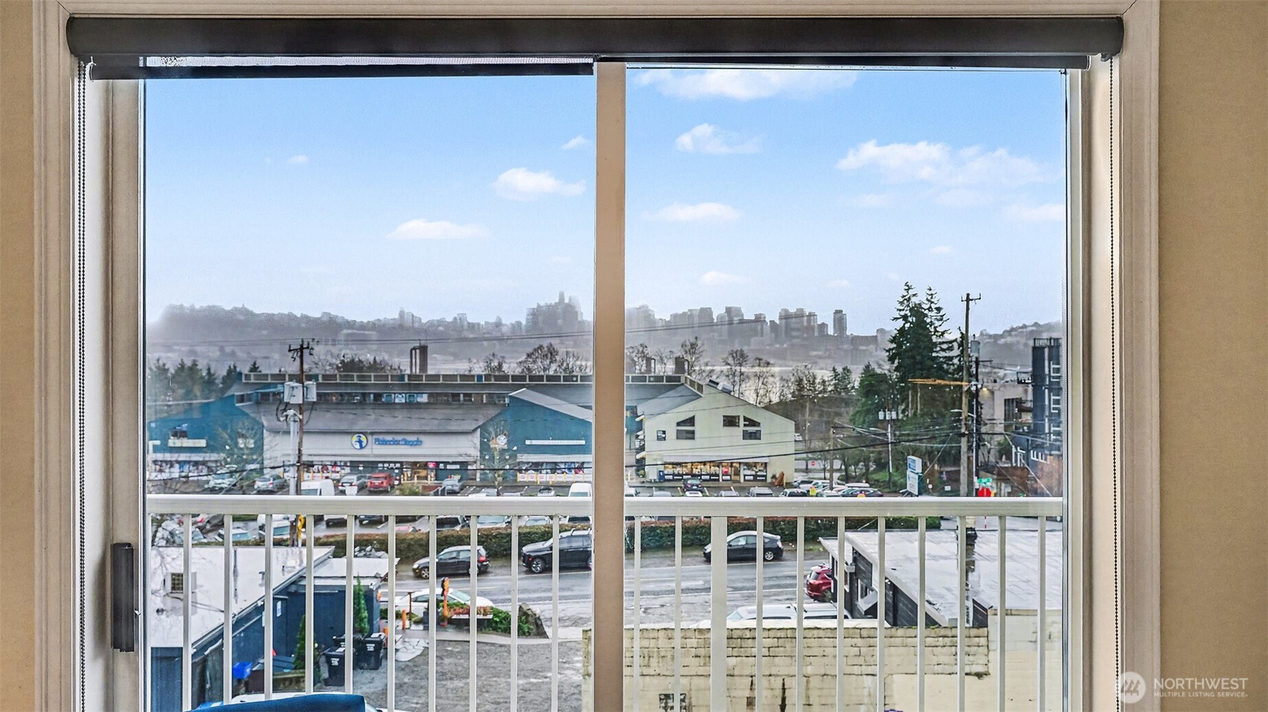 3420 Burke N #C-308, Seattle, WA 98103, photo 4 of 26