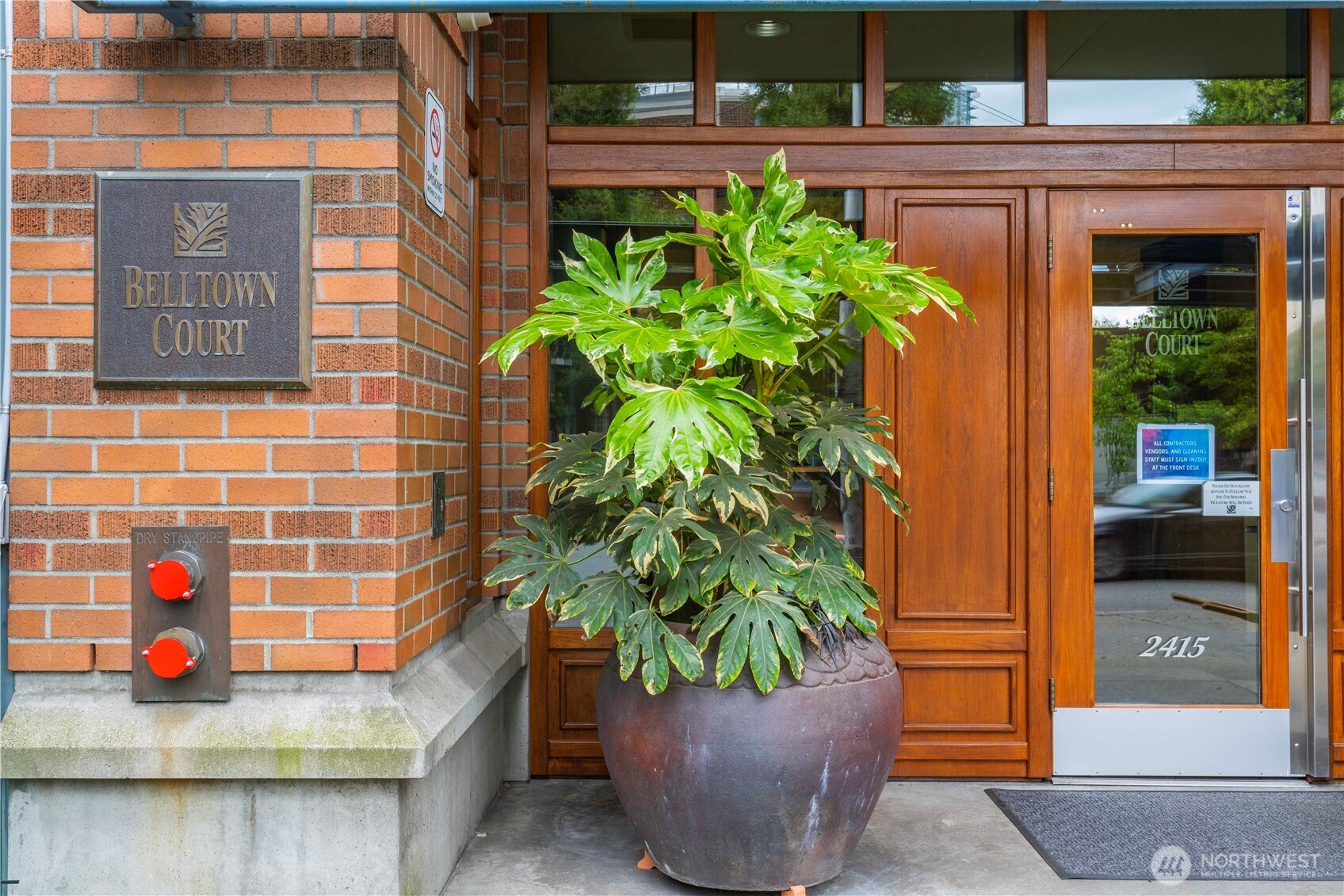 2415 2nd Avenue #448, Seattle, WA 98121, photo 5 of 38