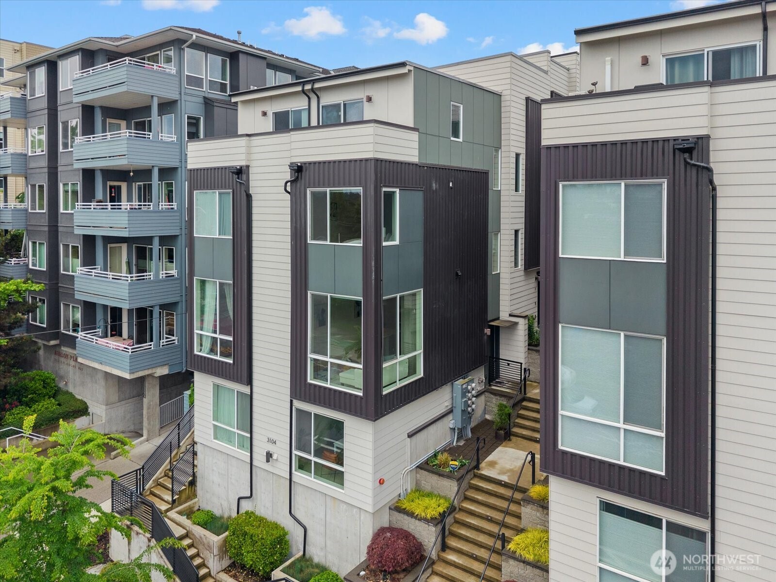 3104 SW Avalon Way #G, Seattle, WA 98126, photo 2 of 2