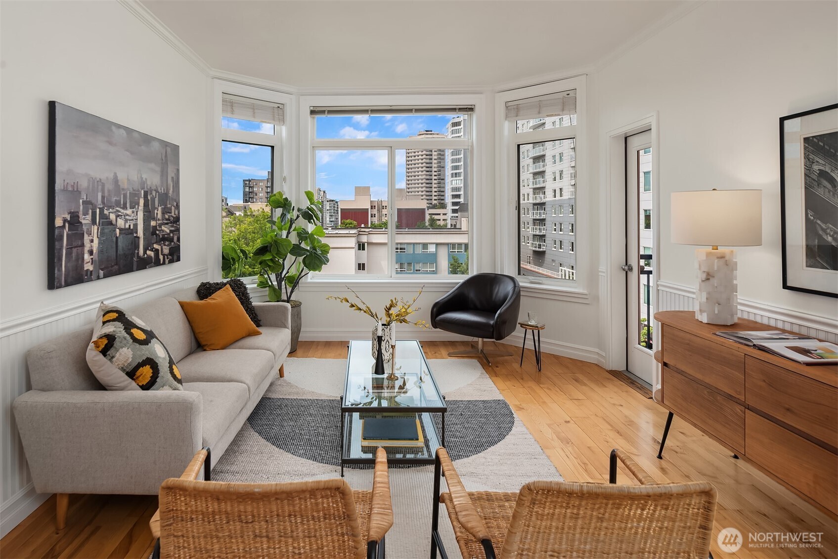 2414 1st Avenue #507, Seattle, WA 98121, photo 4 of 30