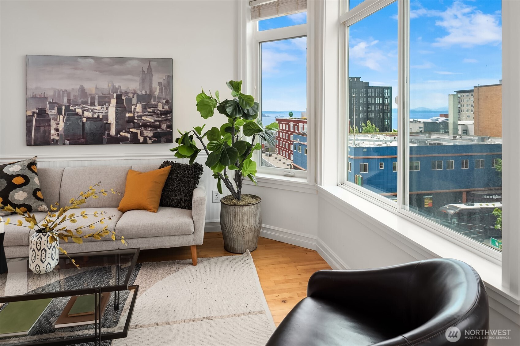 2414 1st Avenue #507, Seattle, WA 98121, photo 2 of 30