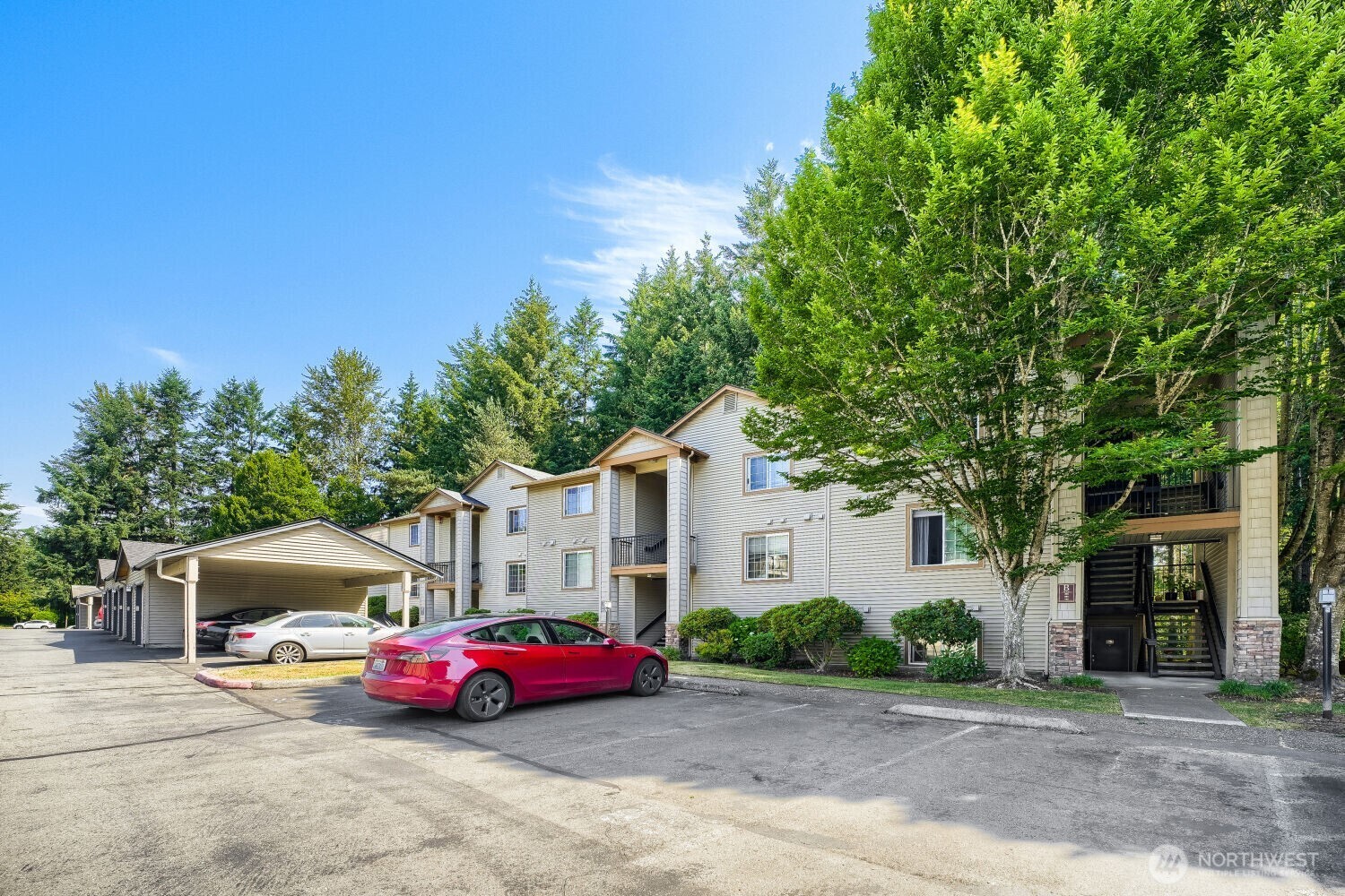 25025 SE Klahanie Boulevard #B202