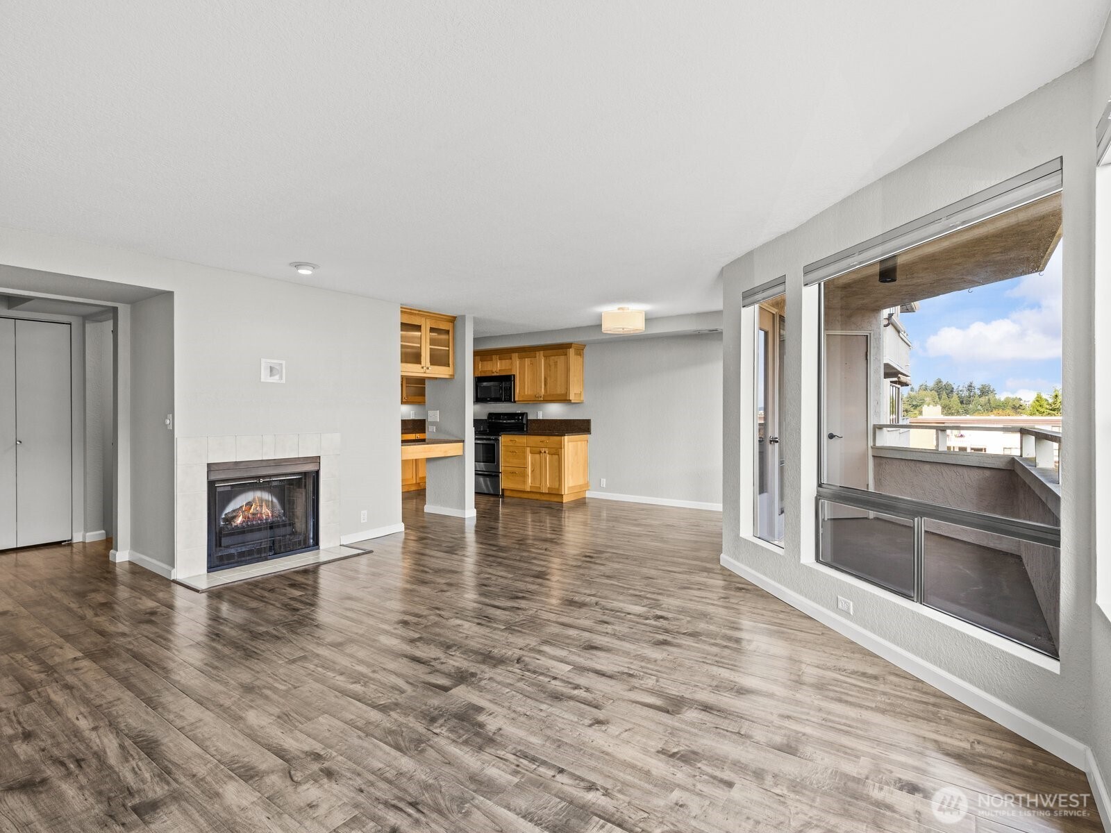 1113 5th Avenue S #207