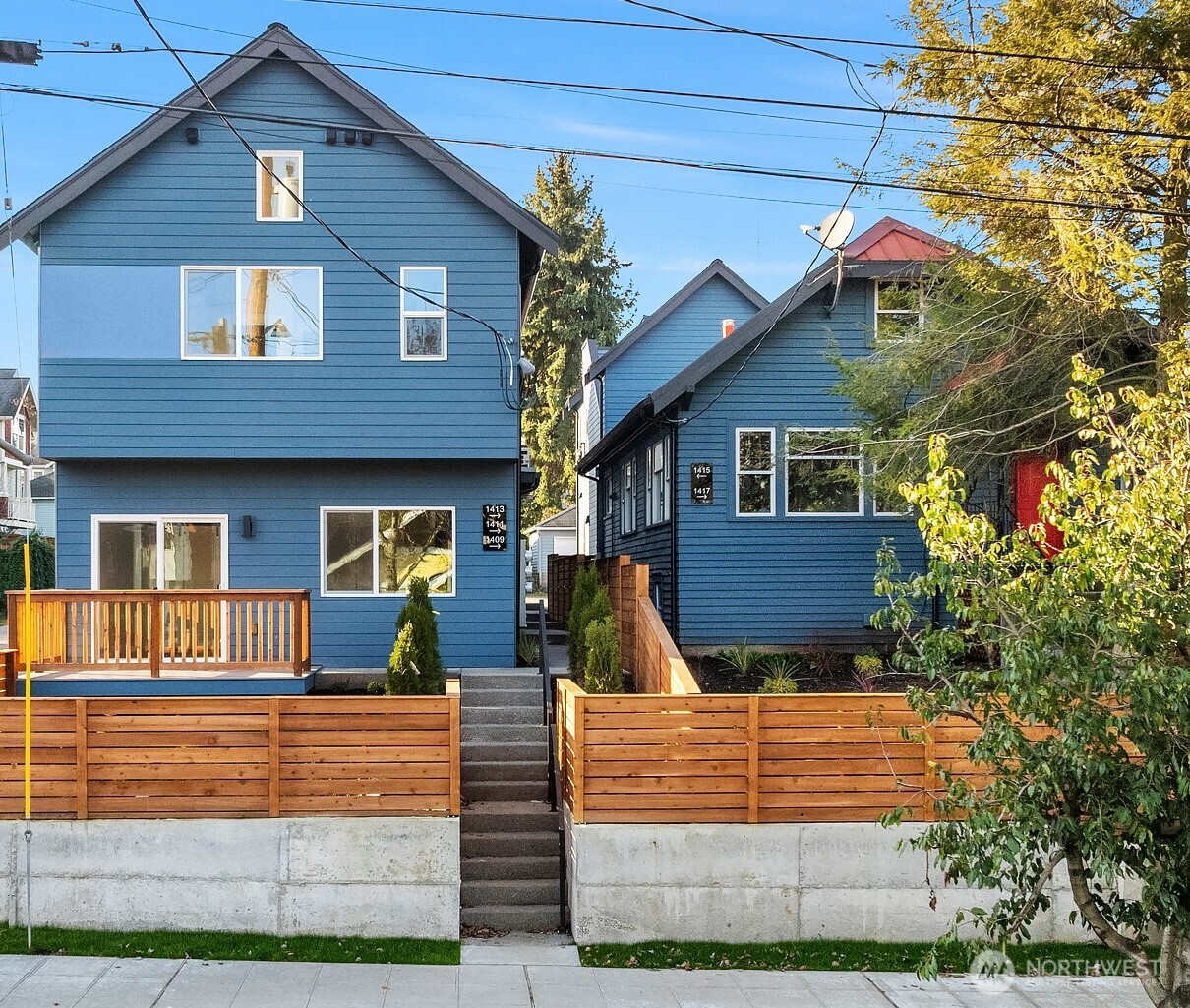 1411 Martin Luther King Jr Way, Seattle, WA 98122, photo 2 of 28