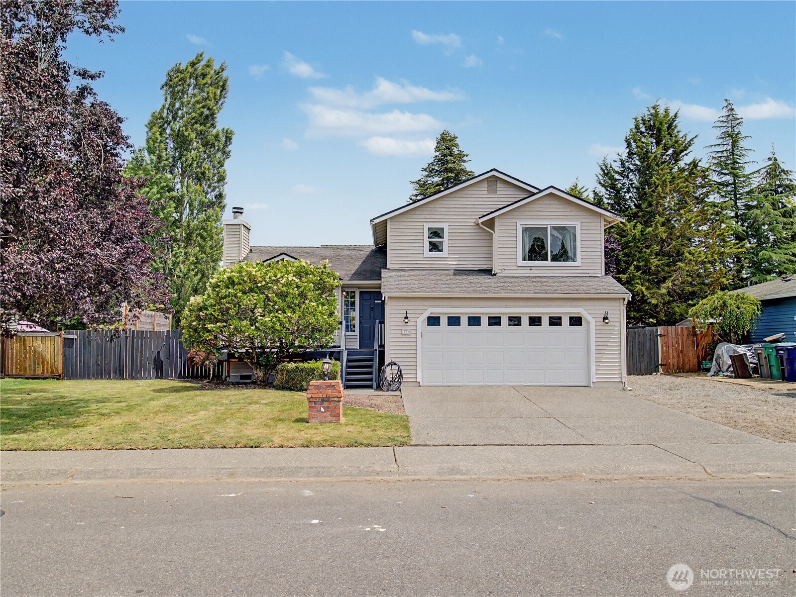 307 Berninger Street, Enumclaw, WA 98022, photo 2 of 2