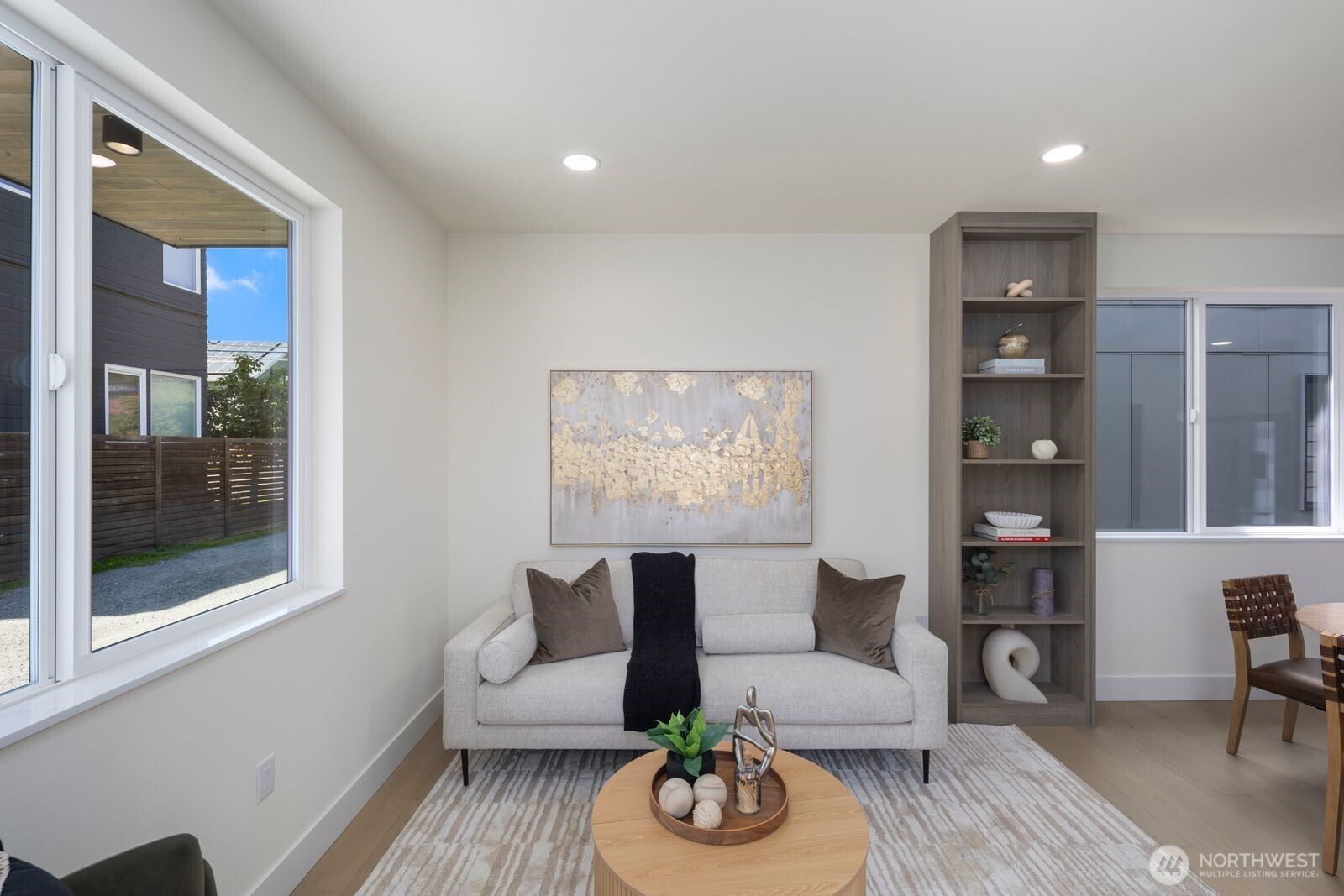311 NW 92nd Street, Seattle, WA 98117, photo 3 of 32