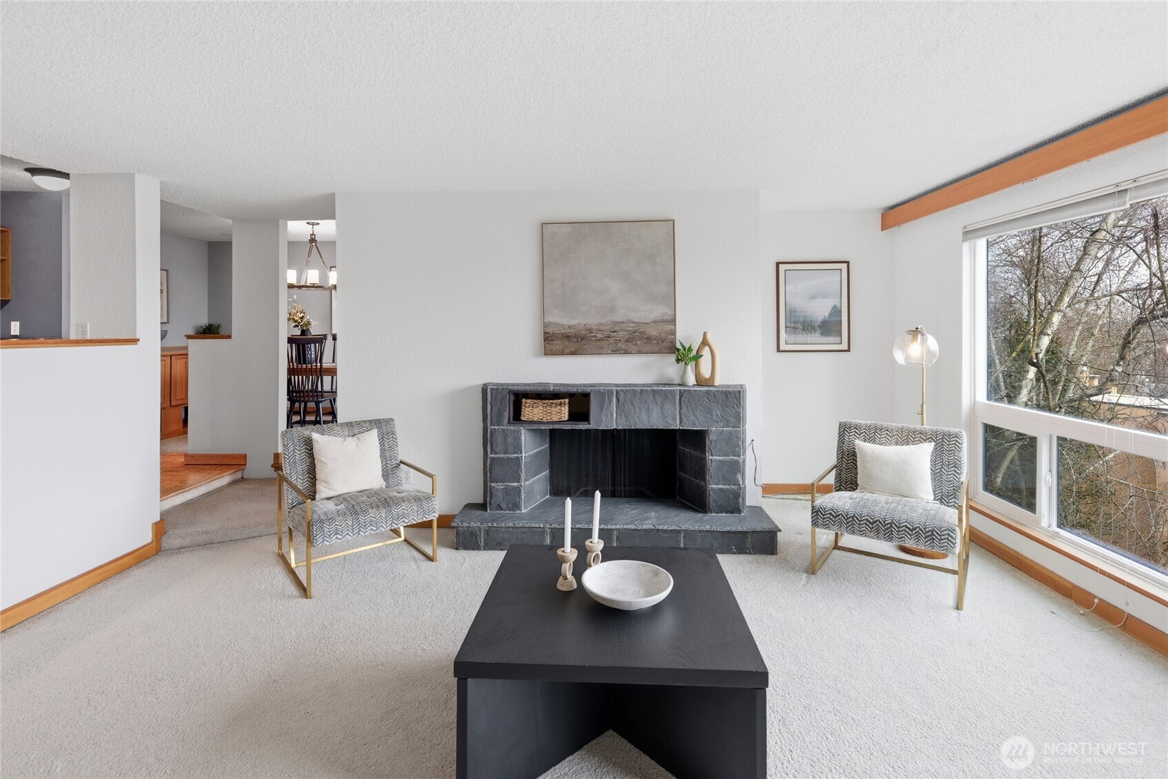 2500 W Manor Place #216, Seattle, WA 98199-2058, photo 3 of 40