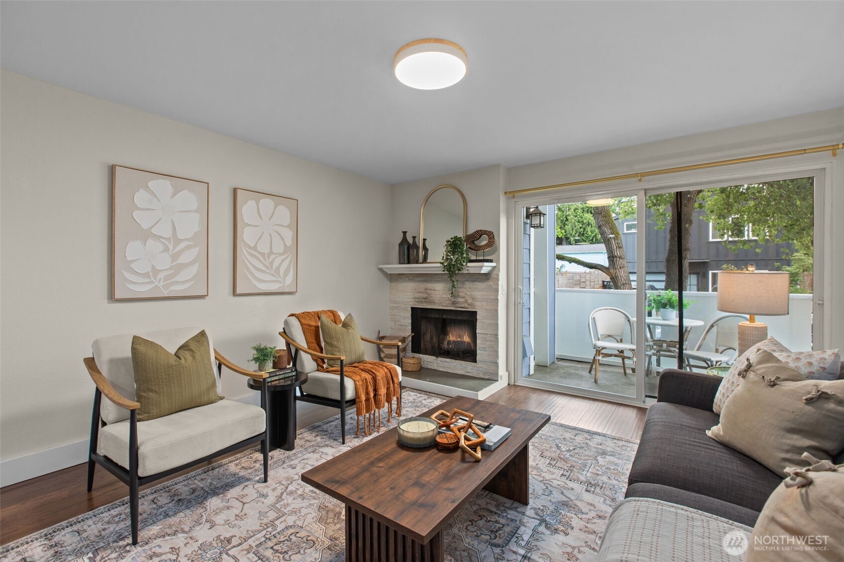 8800 20th Avenue NE #B208, Seattle, WA 98115, photo 2 of 37