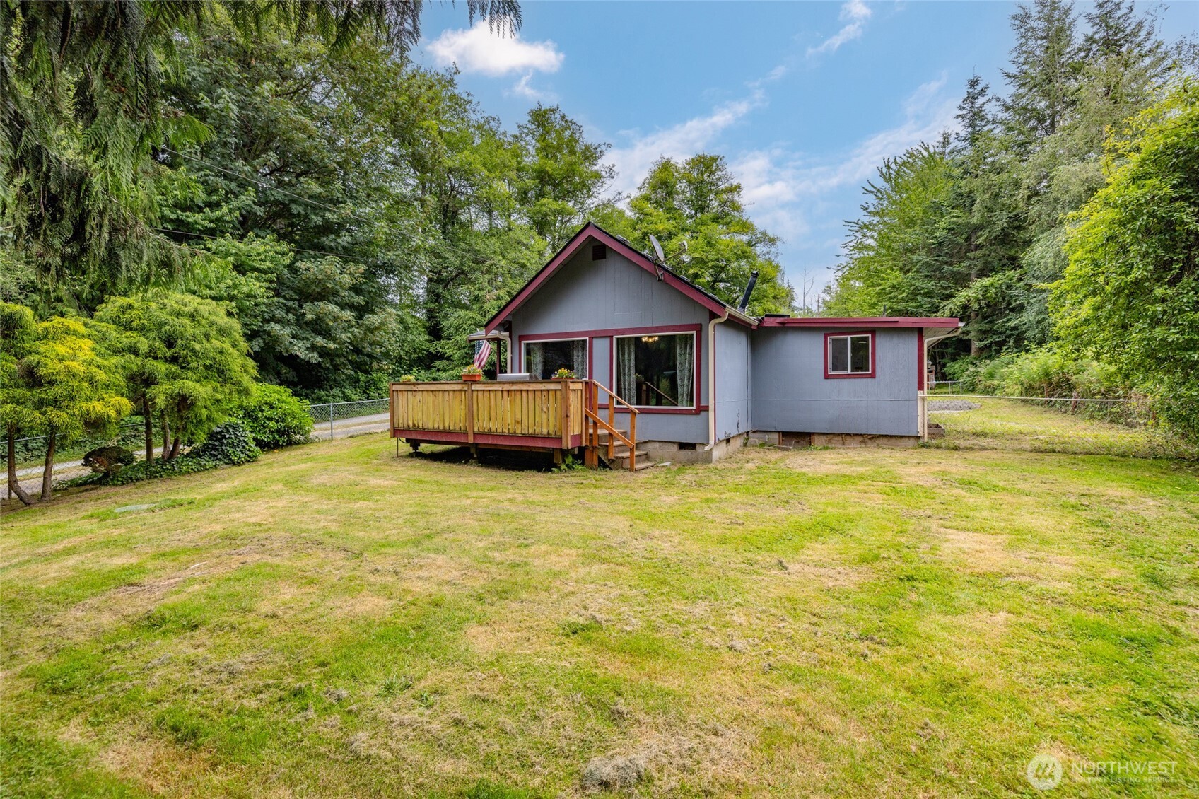 4059 Old Hwy 99 North Road