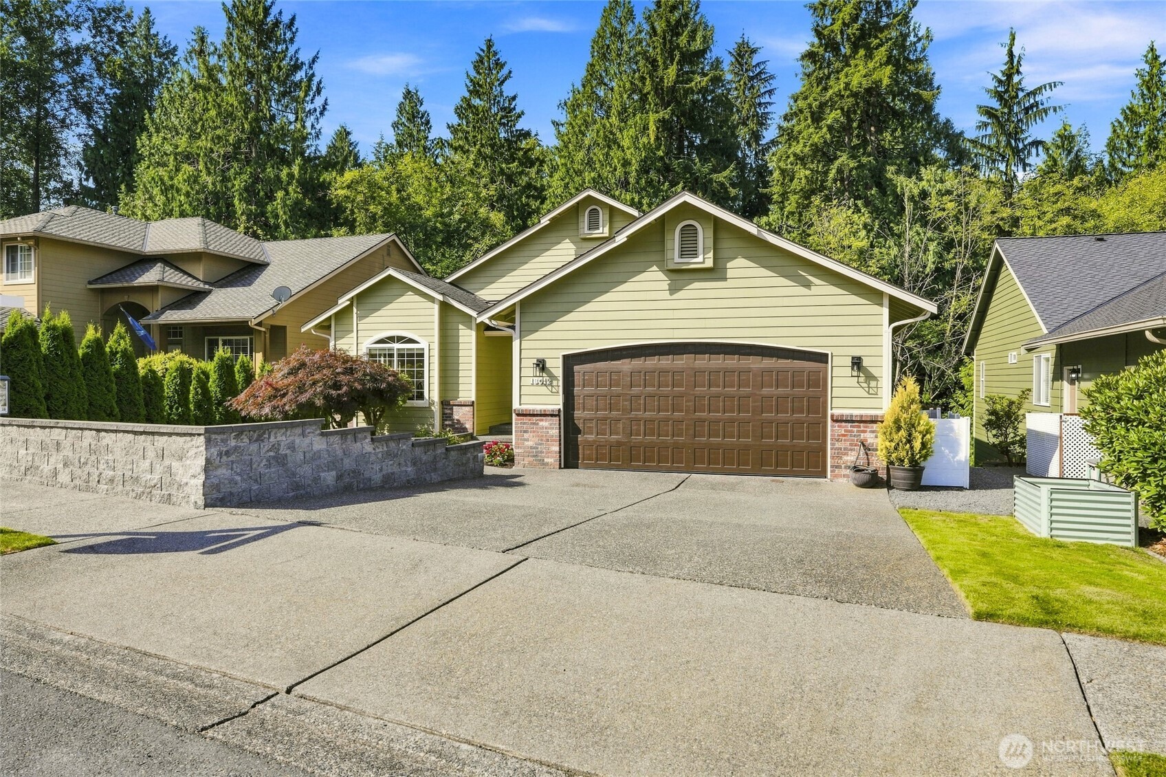 18012 Ambleside Court, Arlington, WA 98223, photo 2 of 3