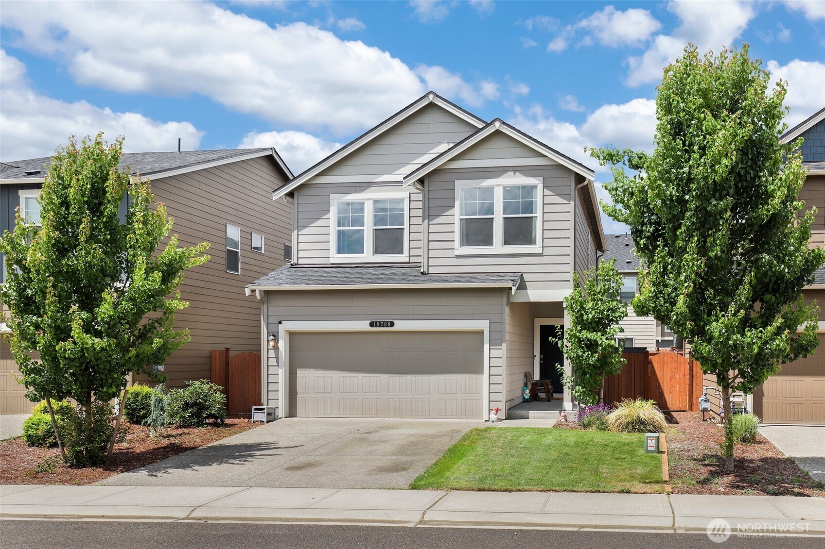 18708 Emmons Court E, Puyallup, WA 98374, photo 2 of 2