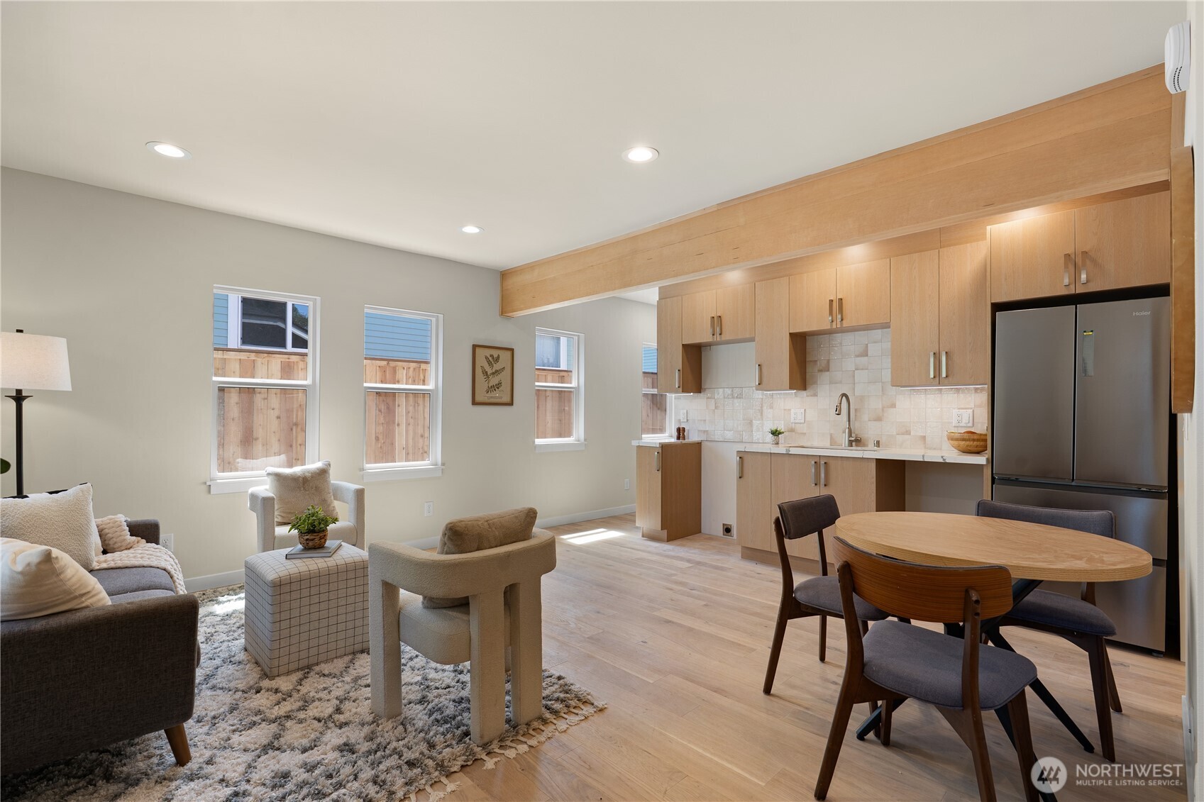 8045 19th Avenue NE, Seattle, WA 98115, photo 2 of 27