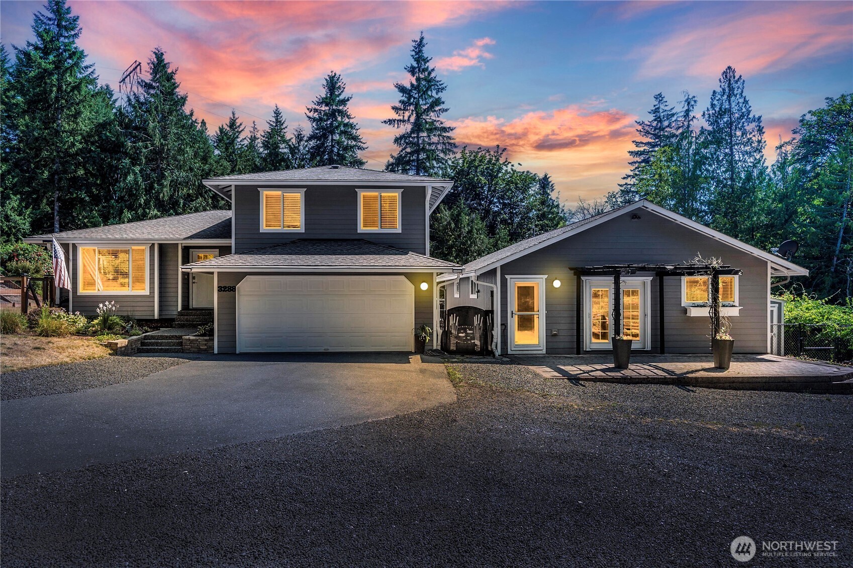 3288 NW Happy Hollow Lane