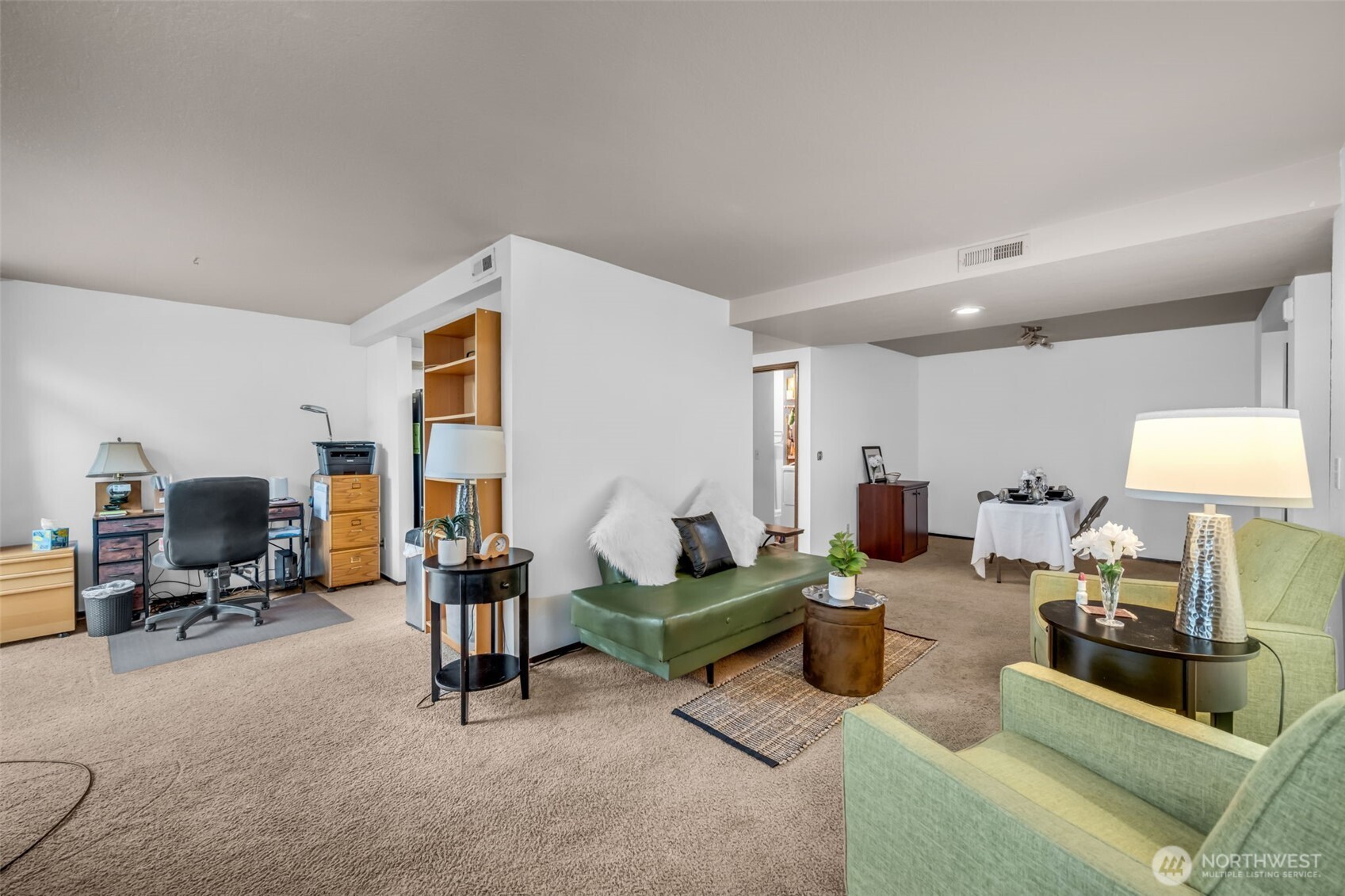 11300 1st Avenue NE #115, Seattle, WA 98125, photo 4 of 40