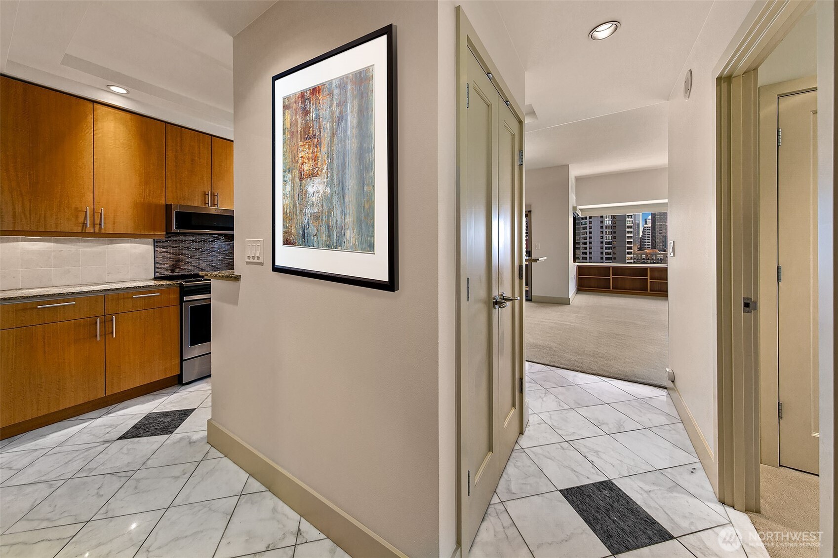 2821 2nd Avenue #1005, Seattle, WA 98121, photo 4 of 40