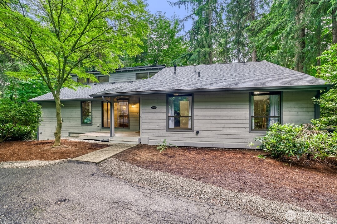 17419 151st Avenue NE, Woodinville, WA 98072, photo 2 of 2