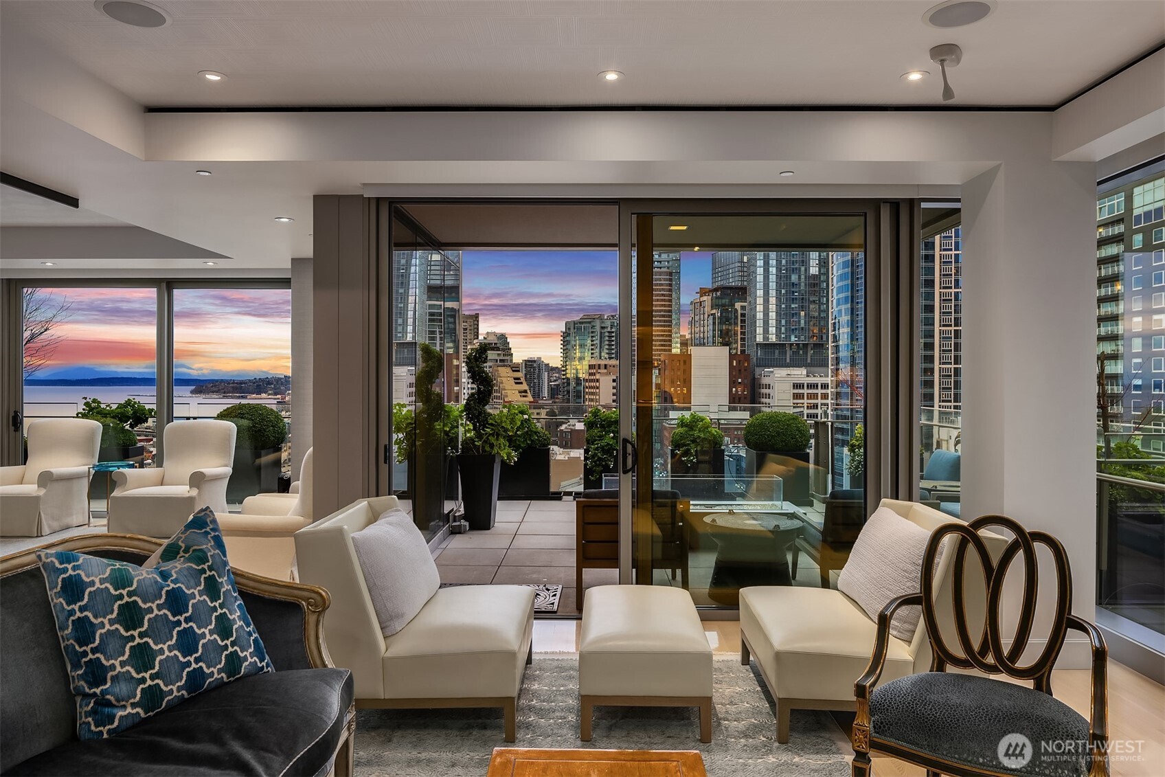99 Union Street #1704, Seattle, WA 98101, photo 4 of 40