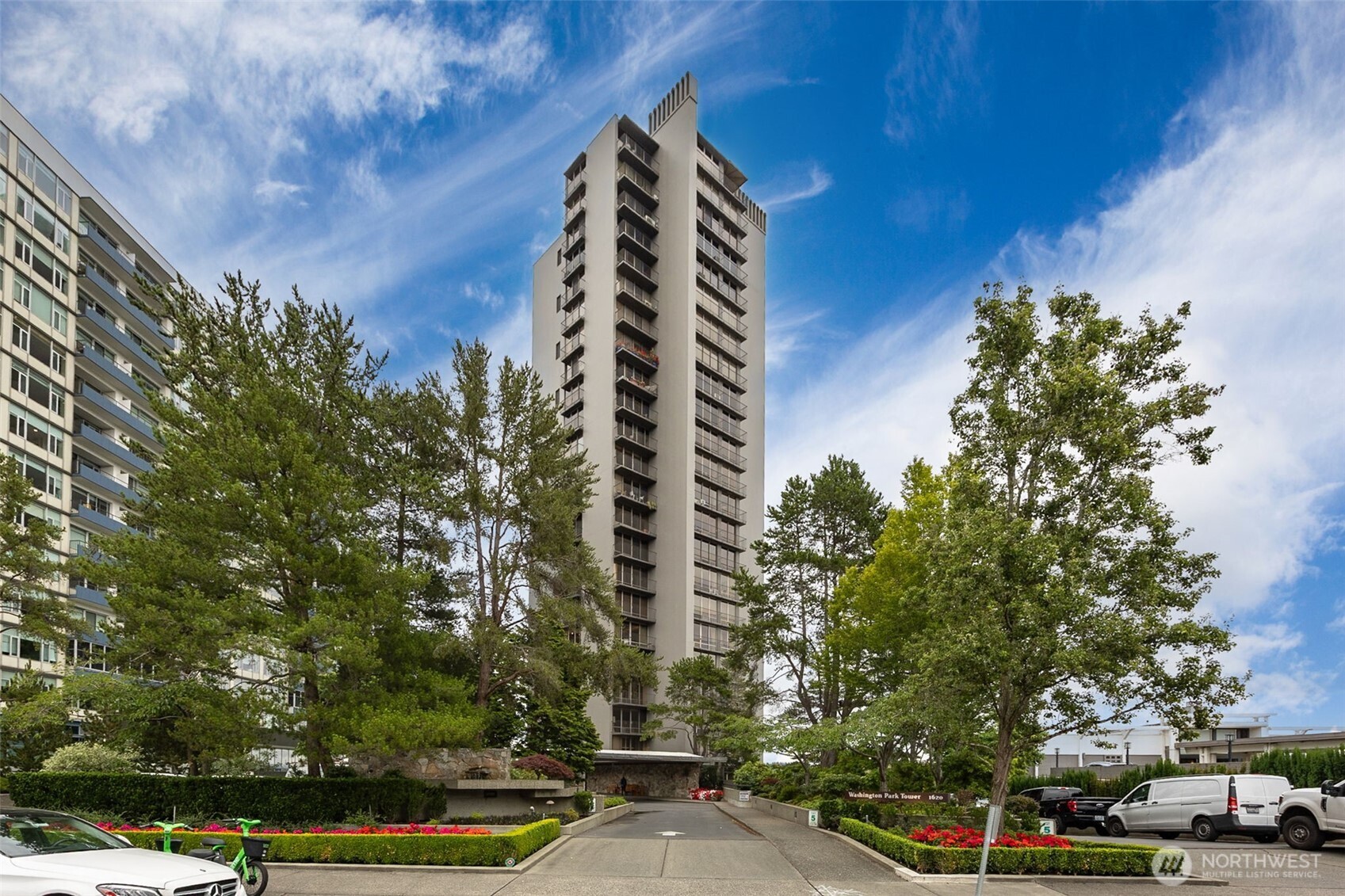 1620 43rd Avenue E #1B