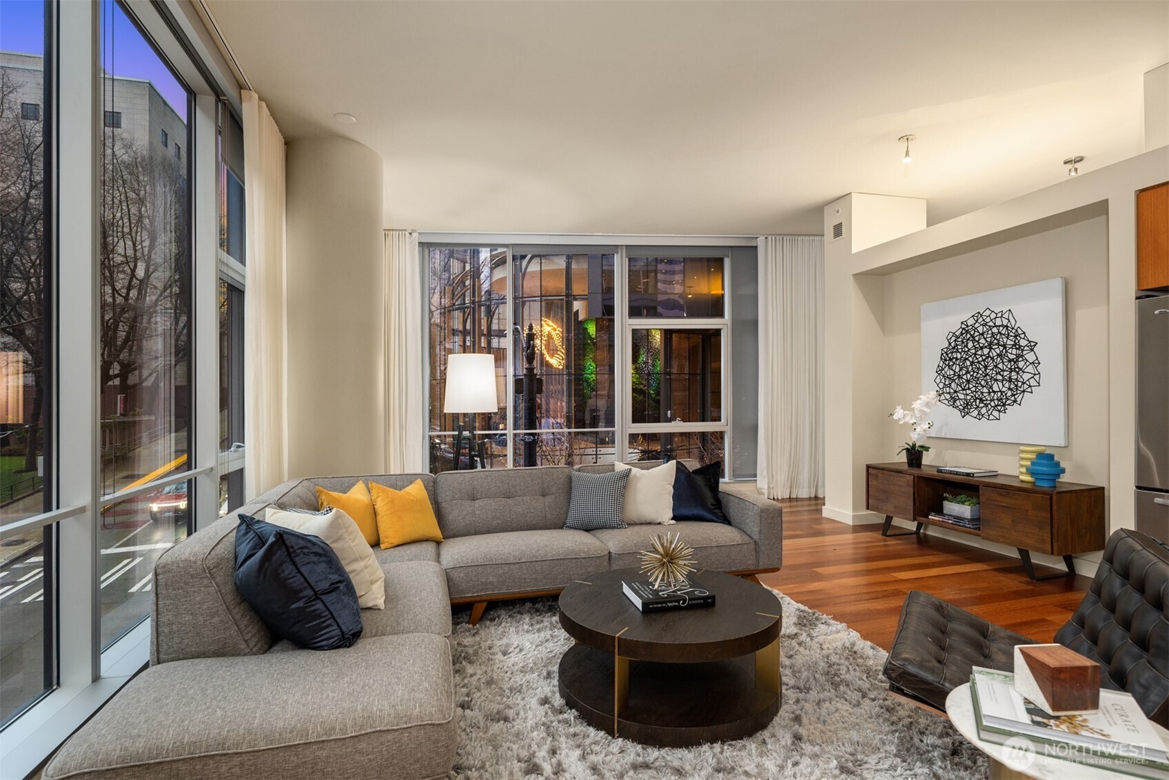 909 5th Avenue #204, Seattle, WA 98164, photo 4 of 29