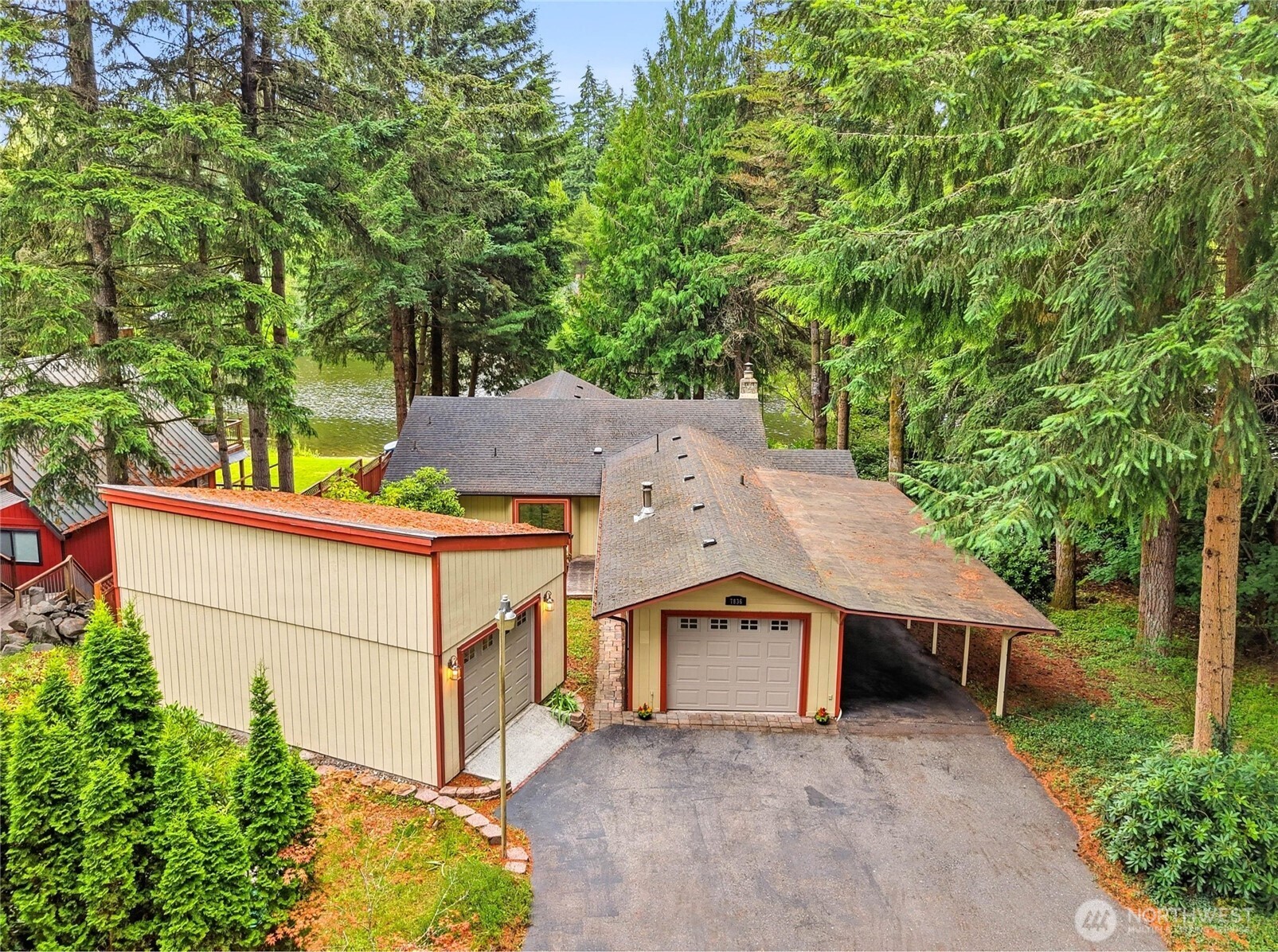 7836 Tanwax Drive SE