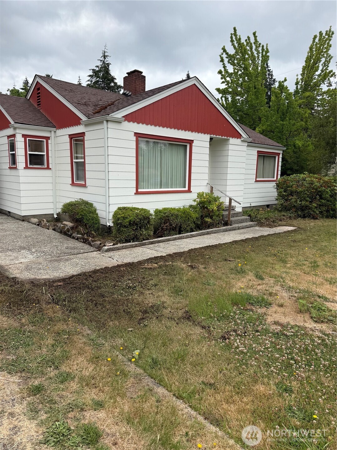 3845 Boston Harbor Road NE, Olympia, WA 98506, photo 2 of 2
