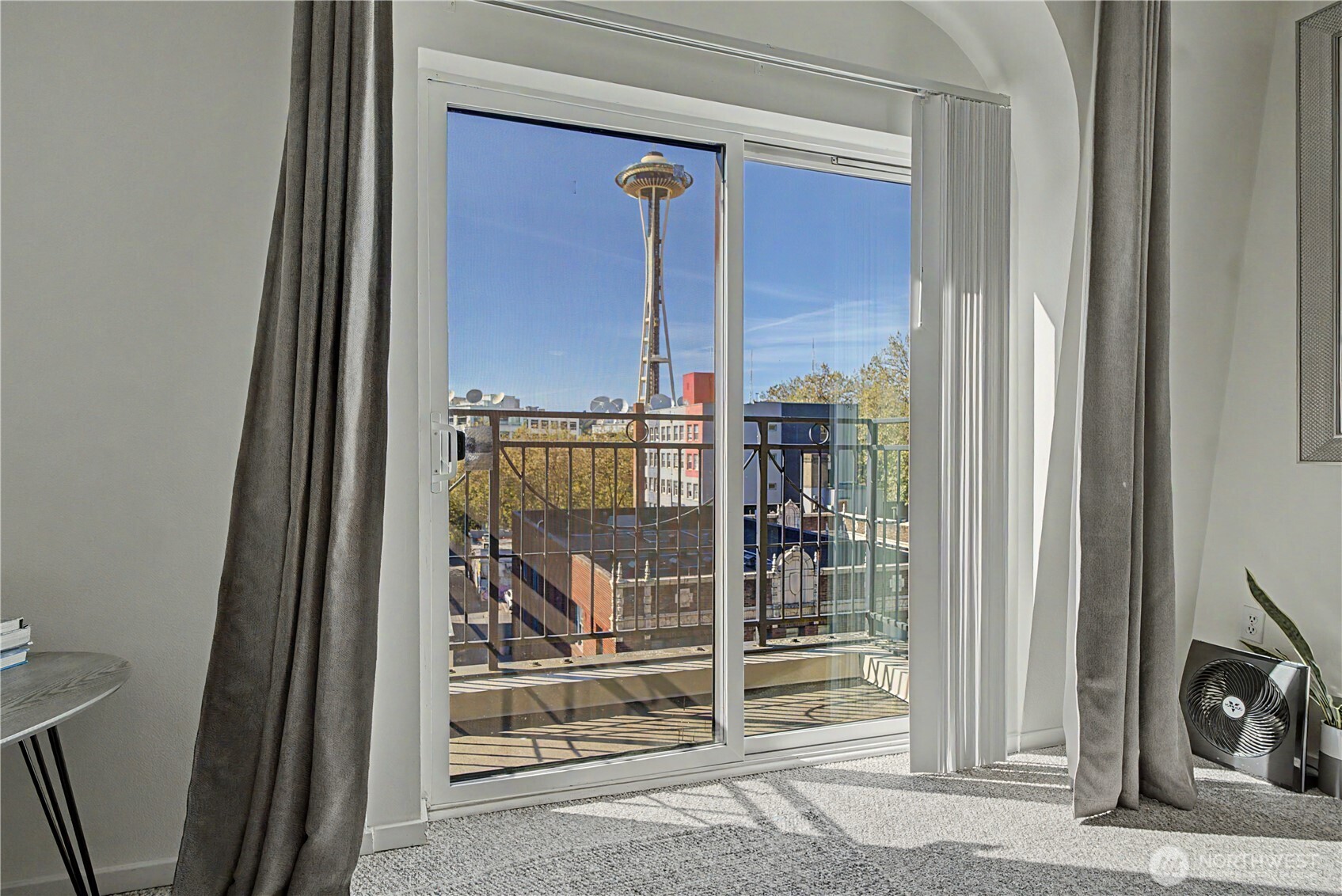 425 Vine Street #701