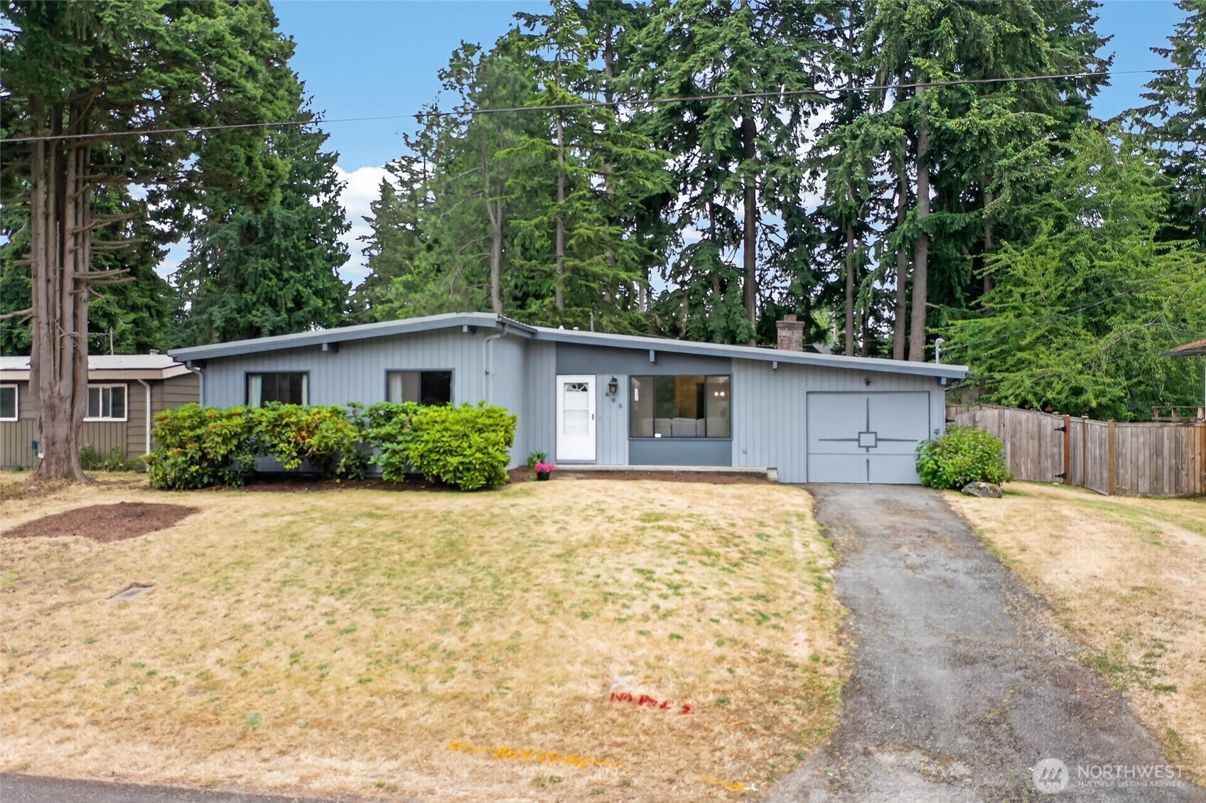 605 S 304th Street, Federal Way, WA 98003, photo 2 of 2