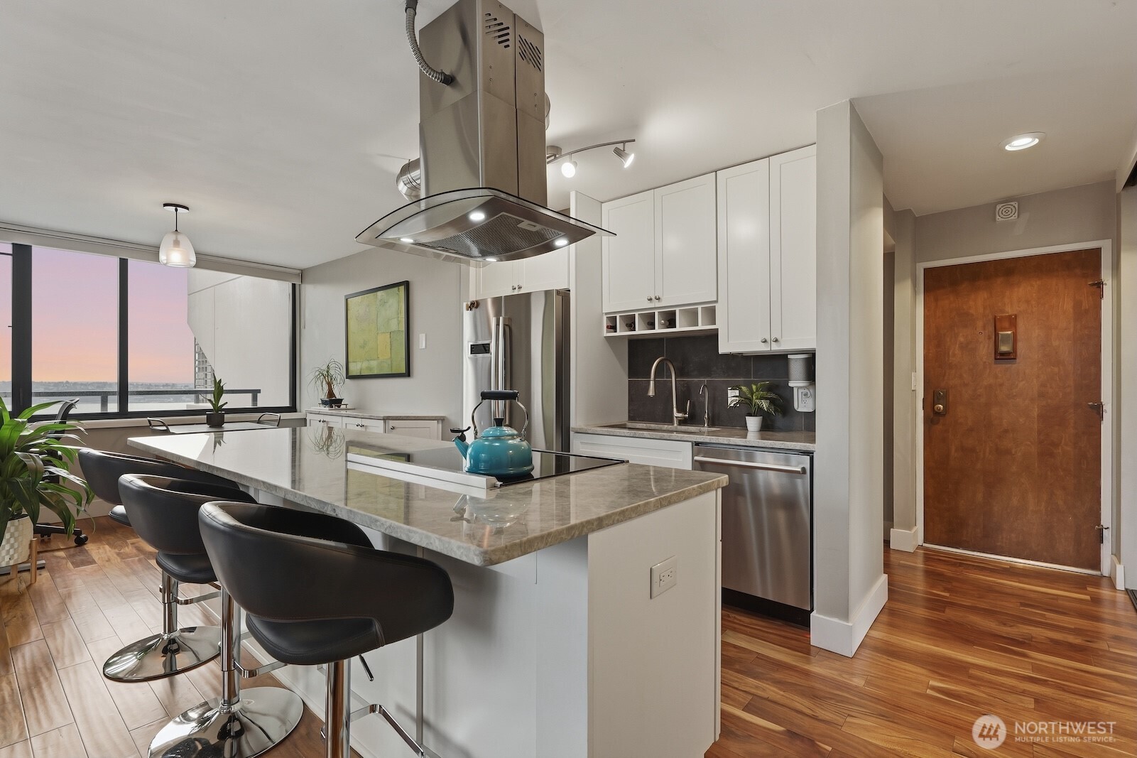 2100 3rd Avenue #2601, Seattle, WA 98121, photo 5 of 28