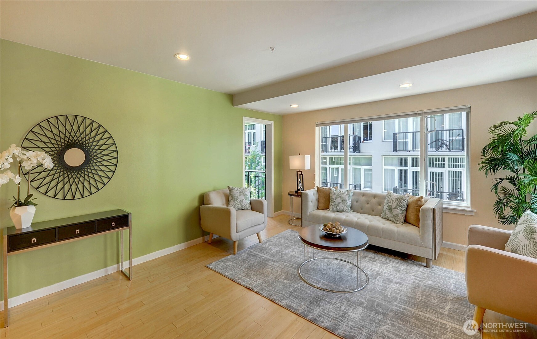 2717 Western Avenue #522, Seattle, WA 98121, photo 5 of 32