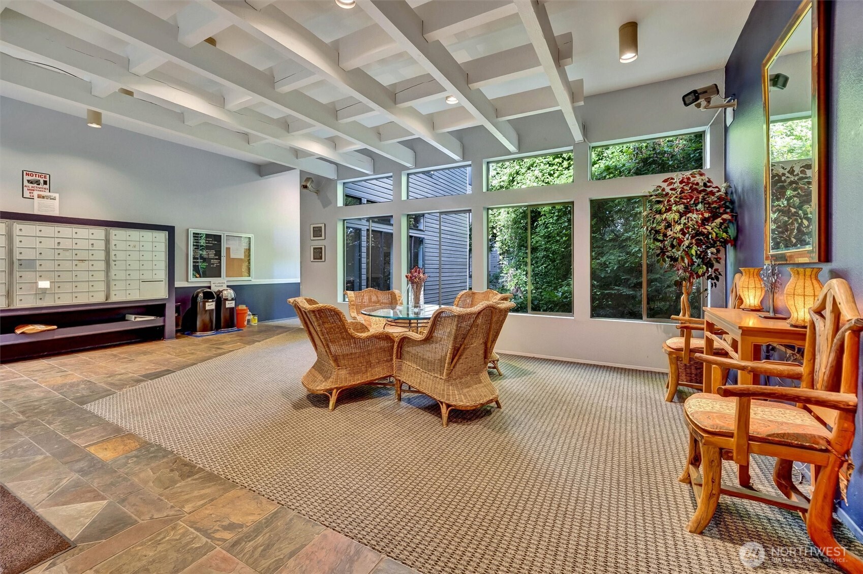 211 Summit Avenue E #N305, Seattle, WA 98102, photo 4 of 19
