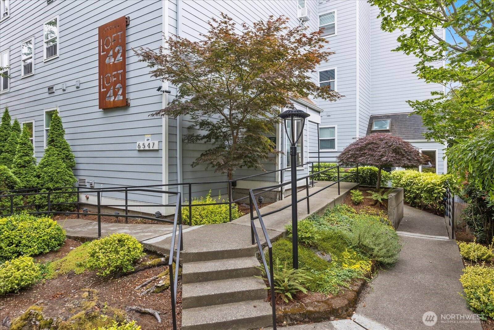 6547 42nd Avenue SW #205, Seattle, WA 98136, photo 4 of 26