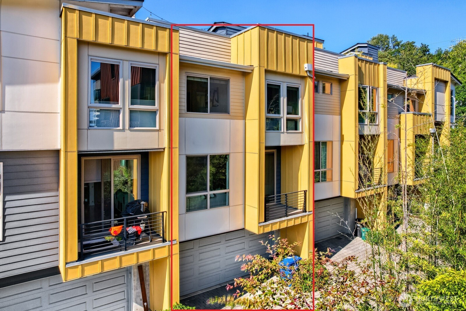 5206 Delridge Way SW #B, Seattle, WA 98106, photo 2 of 3