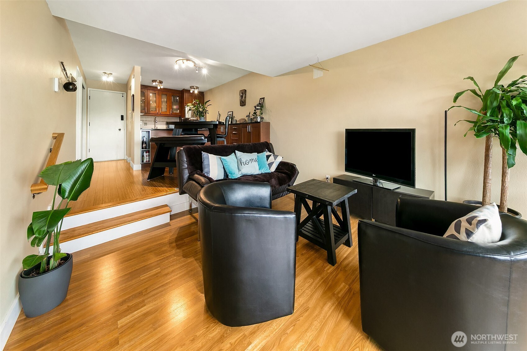 3601 24th Avenue W #305, Seattle, WA 98199, photo 3 of 28