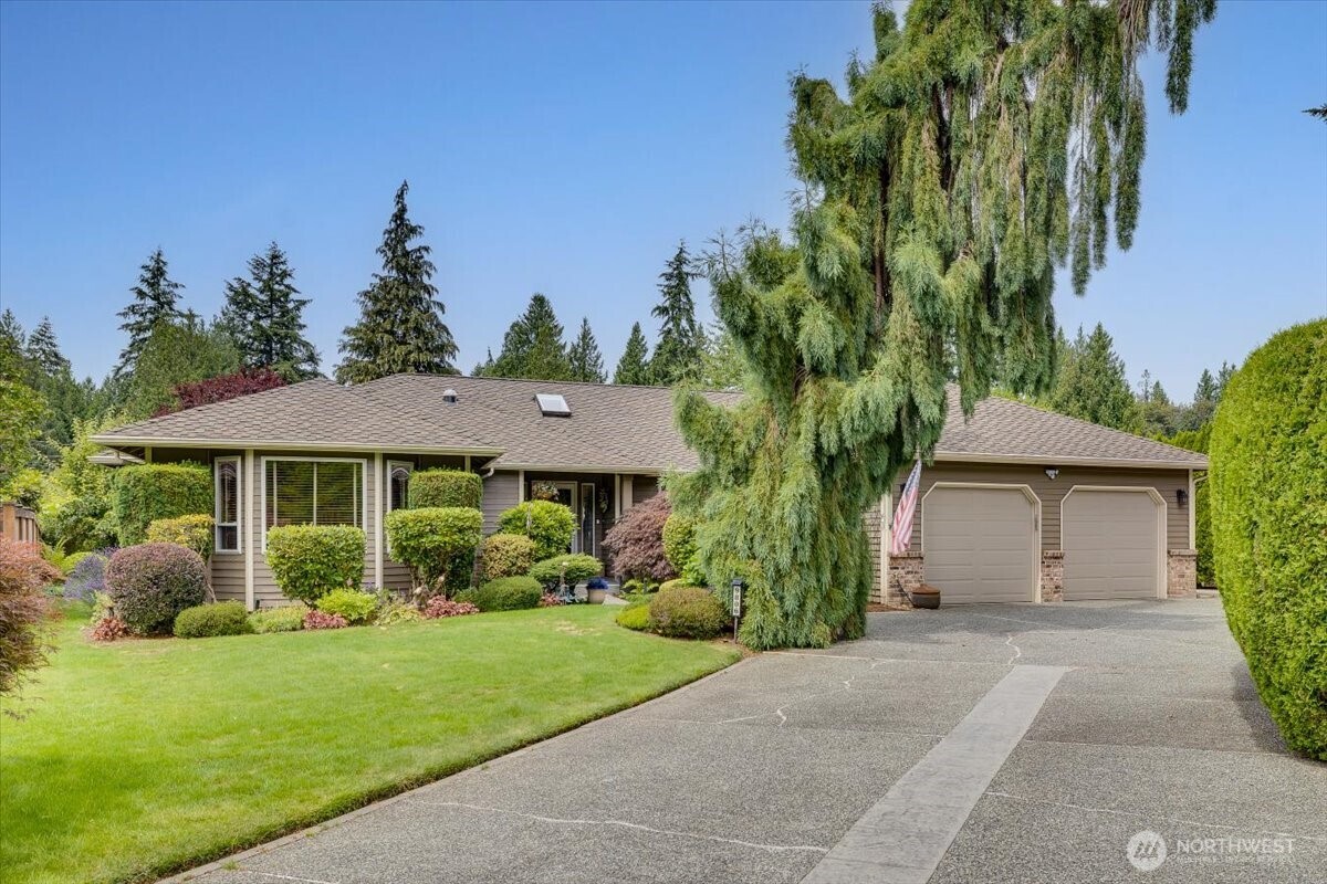 9806 NE 197th Street