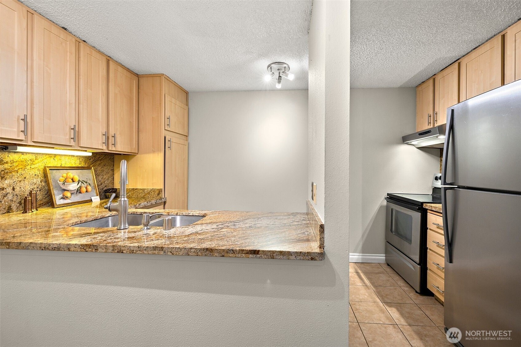 1300 University Street #4C, Seattle, WA 98101, photo 4 of 33