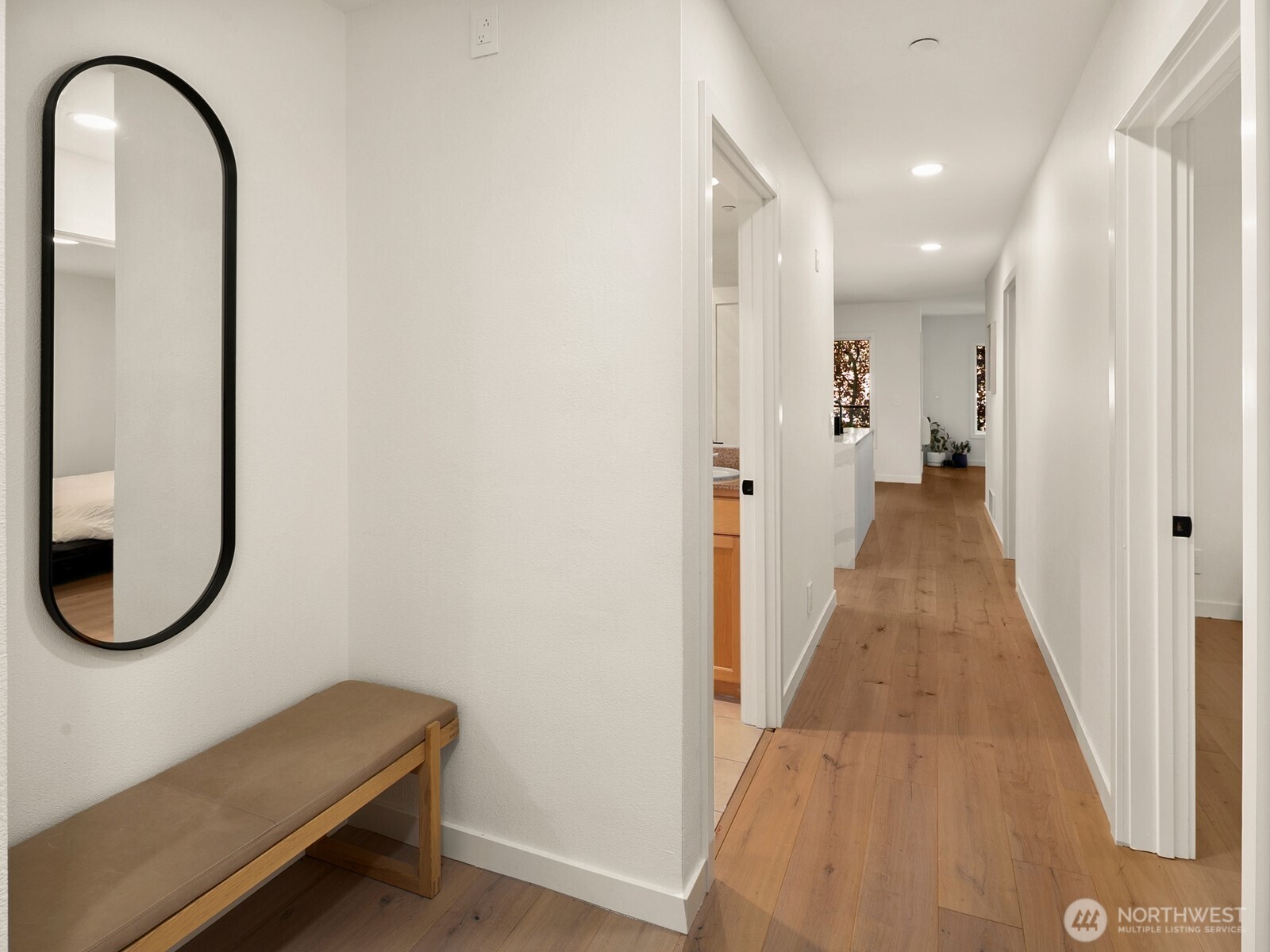 1029 Belmont Avenue E #305, Seattle, WA 98102, photo 4 of 26